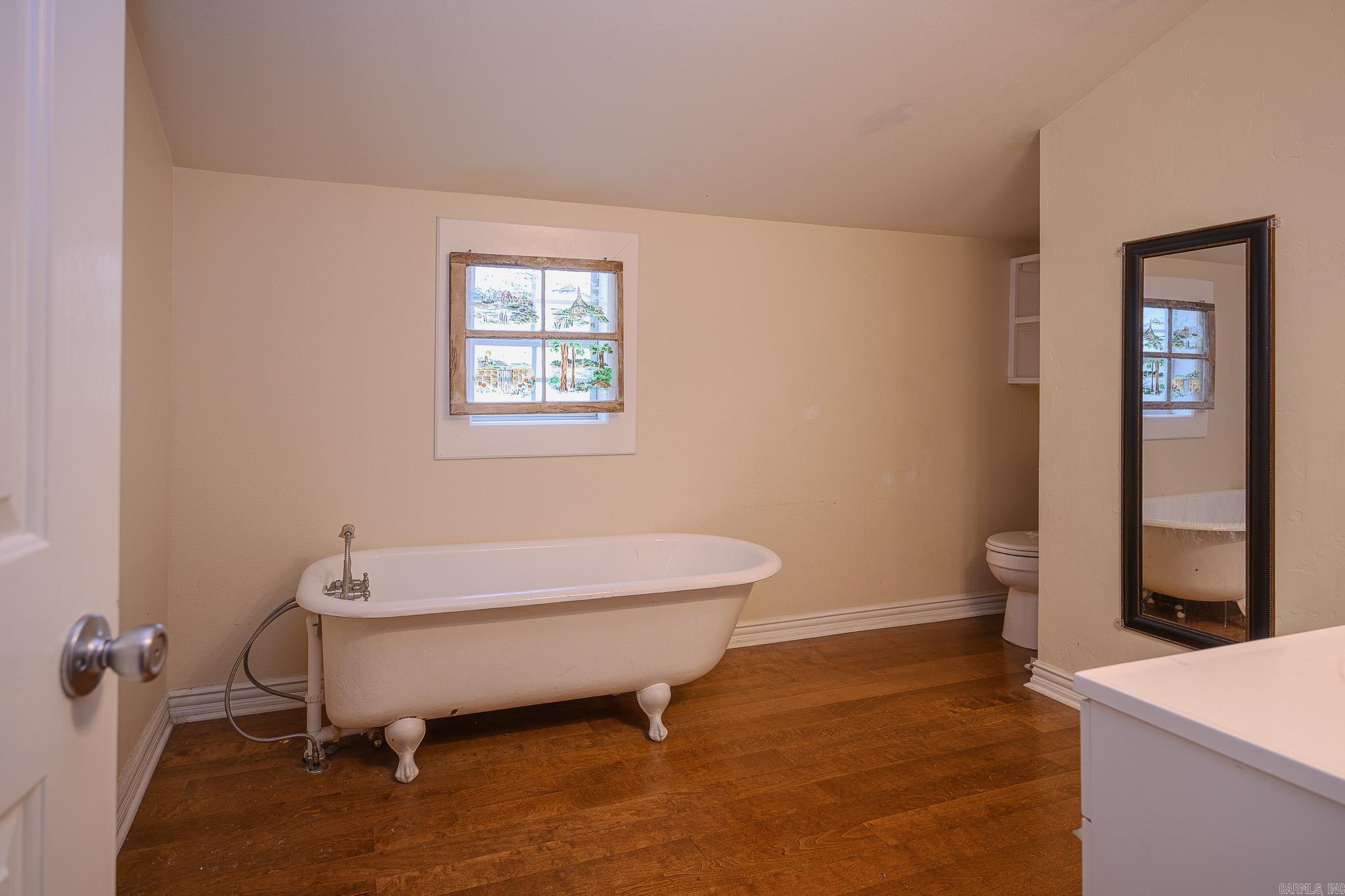 407 Tenth Property Photo 19