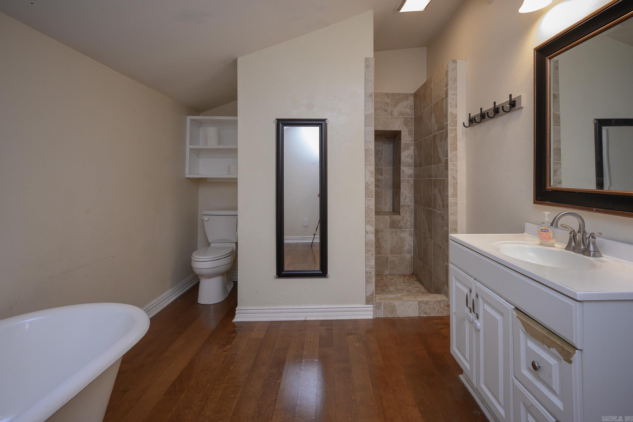 407 Tenth Property Photo 22