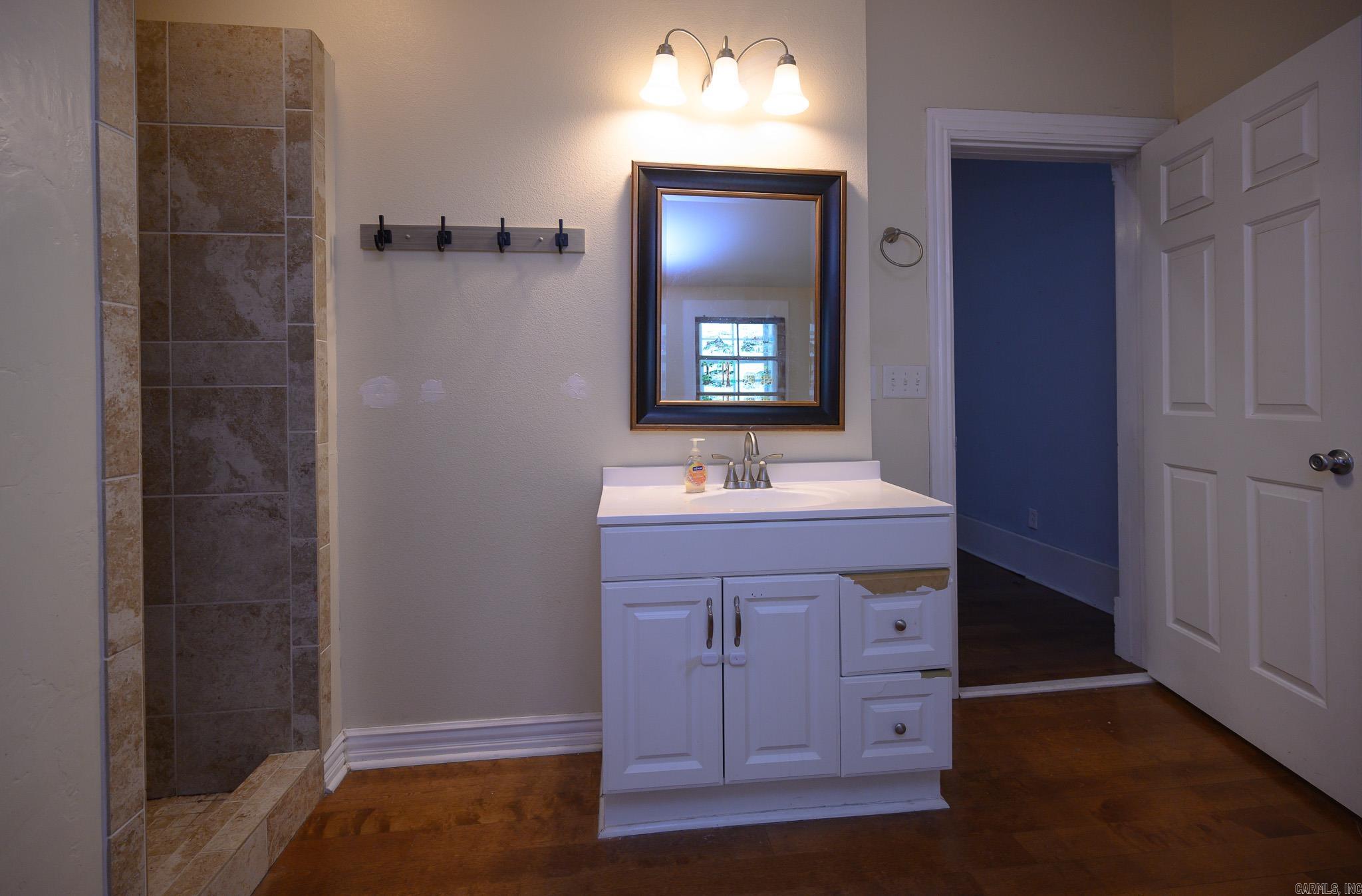 407 Tenth Property Photo 26