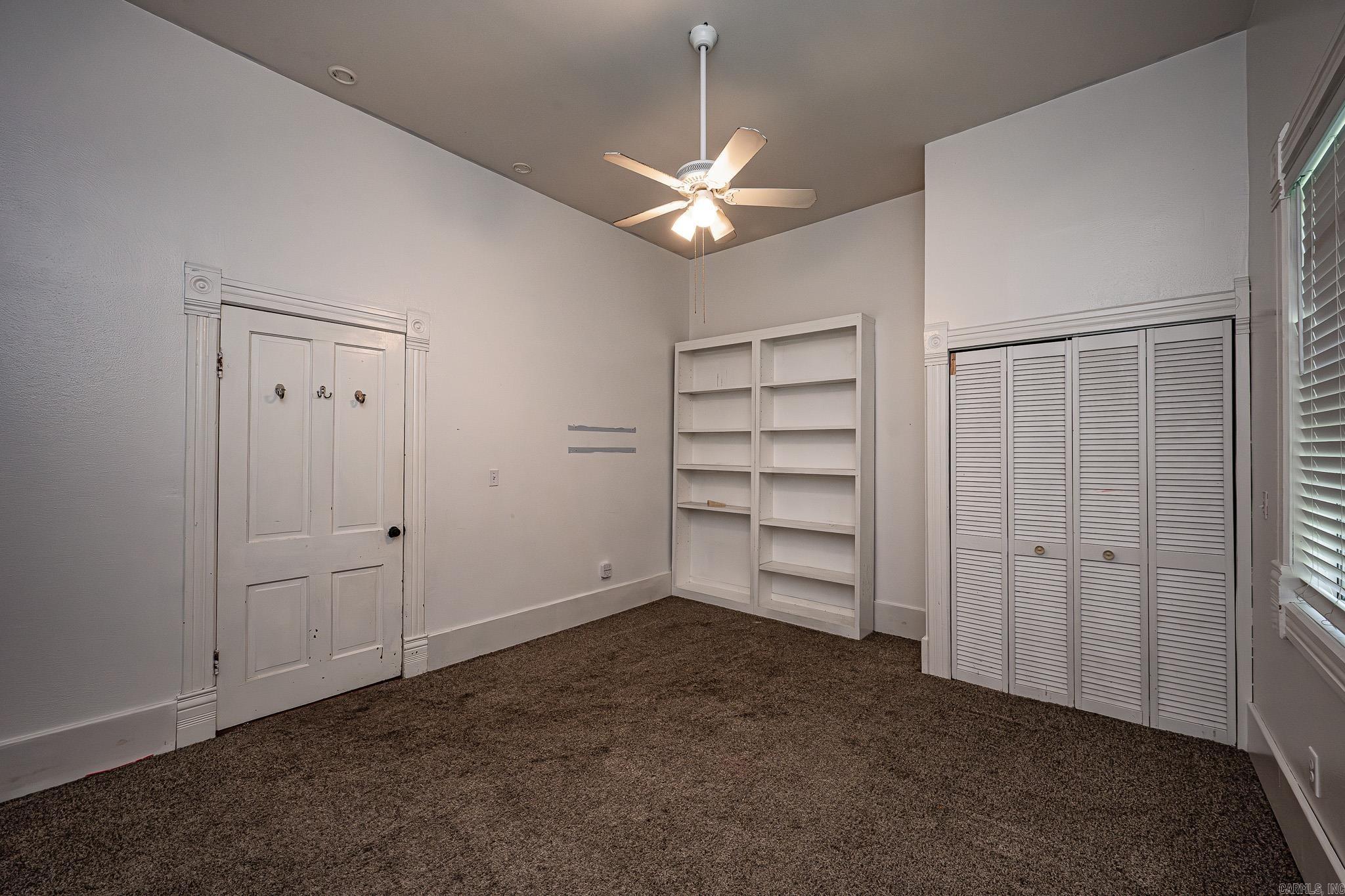 407 Tenth Property Photo 32