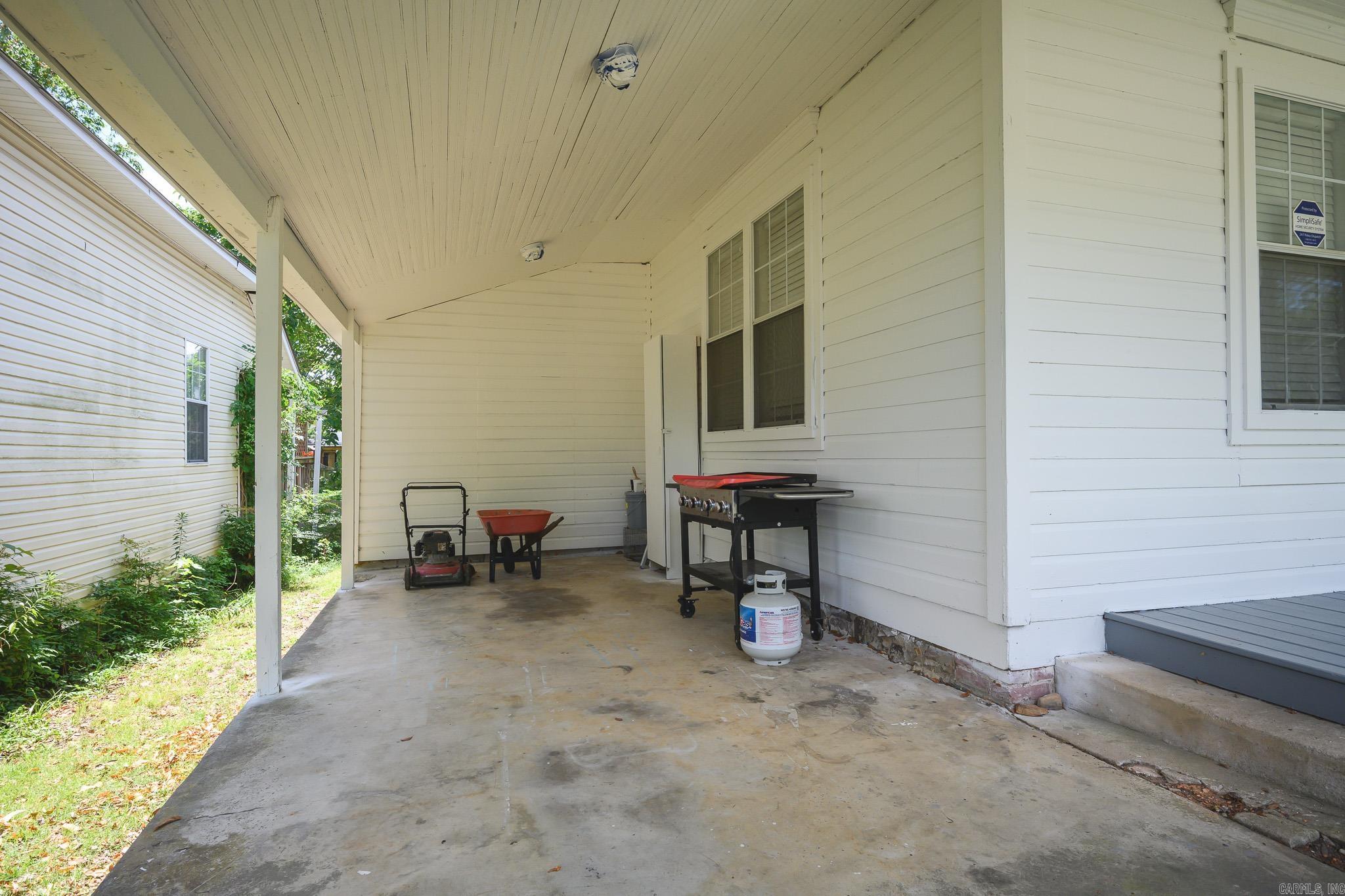 407 Tenth Property Photo 46