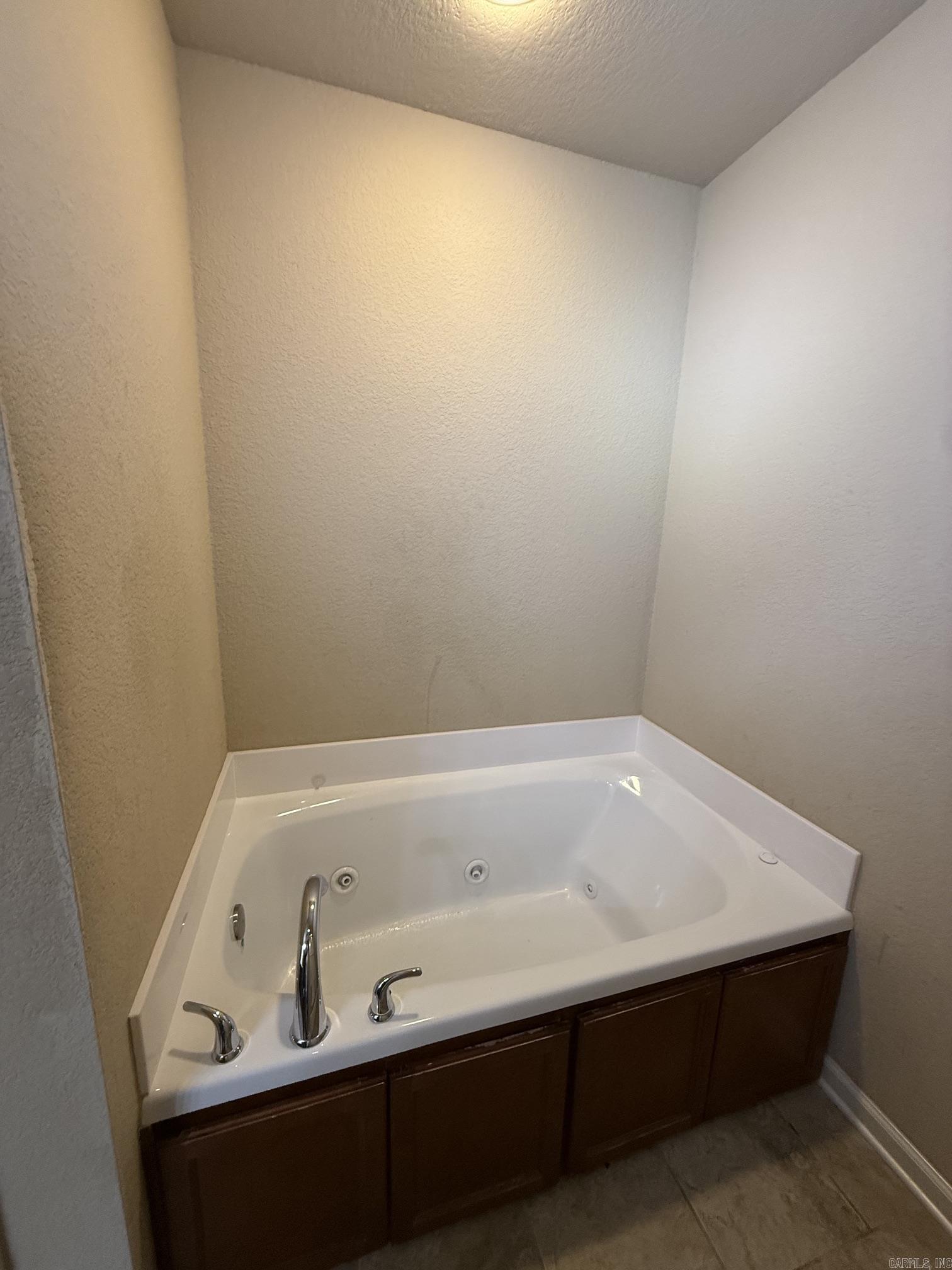 13032 Skyridge Cove Property Photo 19