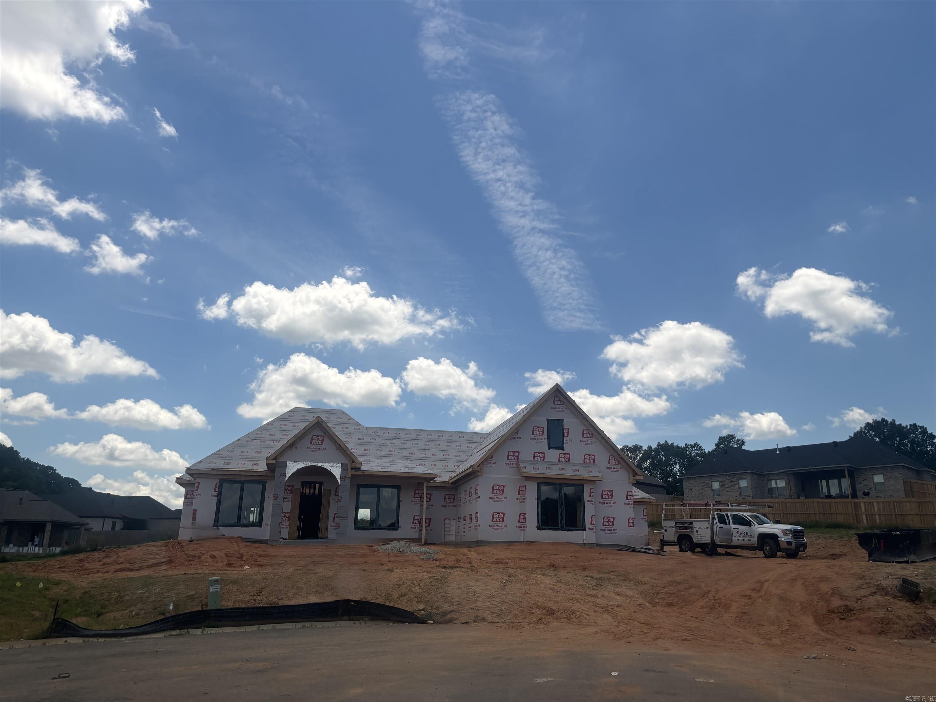 108 Flight Cove Property Photo 4