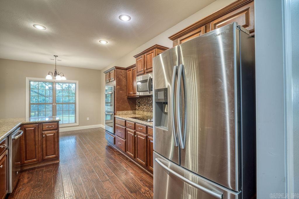 4910 Peachtree Avenue Property Photo 17