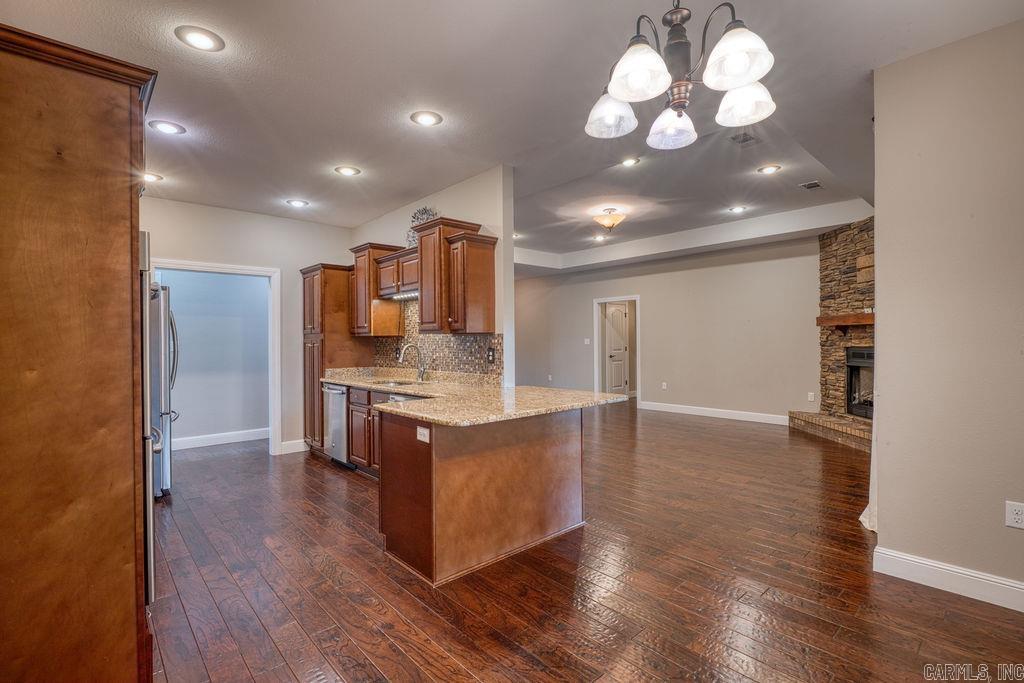 4910 Peachtree Avenue Property Photo 19