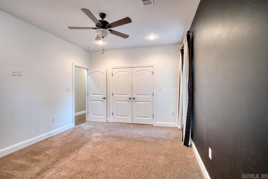 4910 Peachtree Avenue Property Photo 37