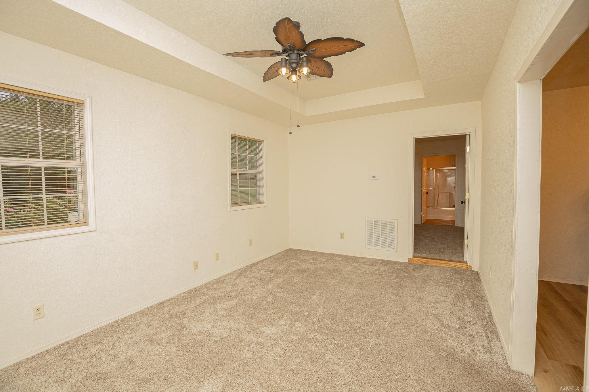 2608 Timberlake Dr Property Photo 4