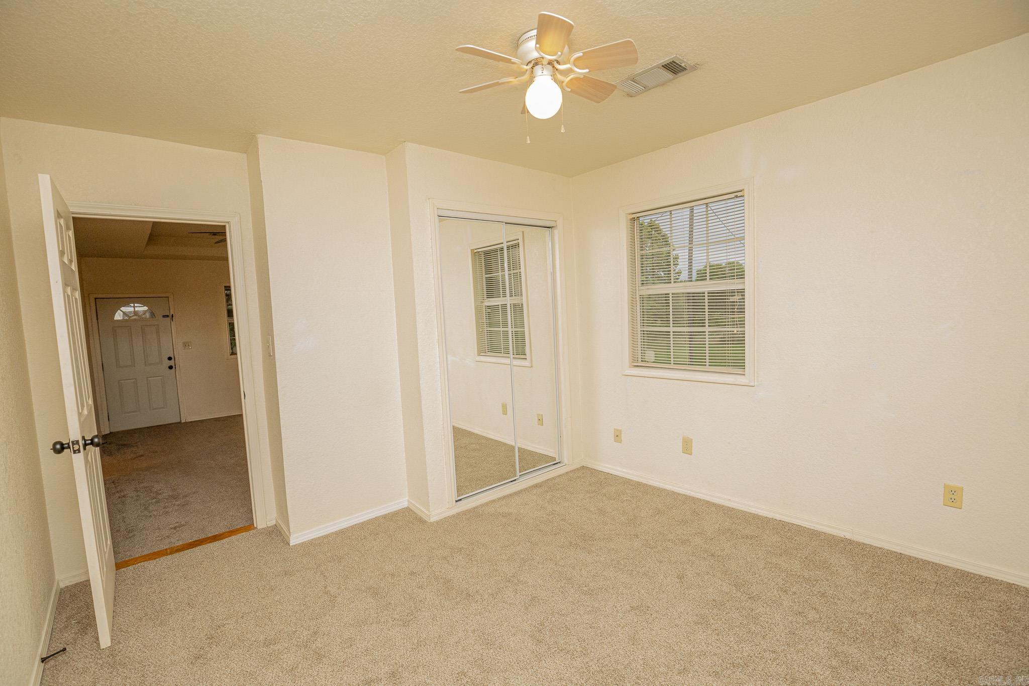 2608 Timberlake Dr Property Photo 9