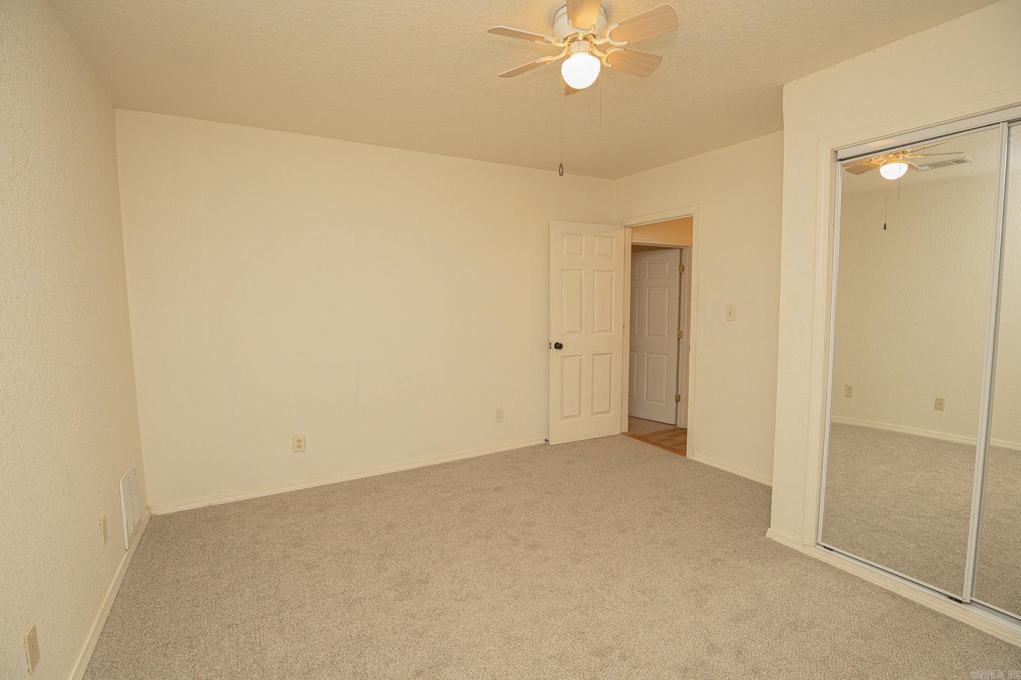 2608 Timberlake Dr Property Photo 12