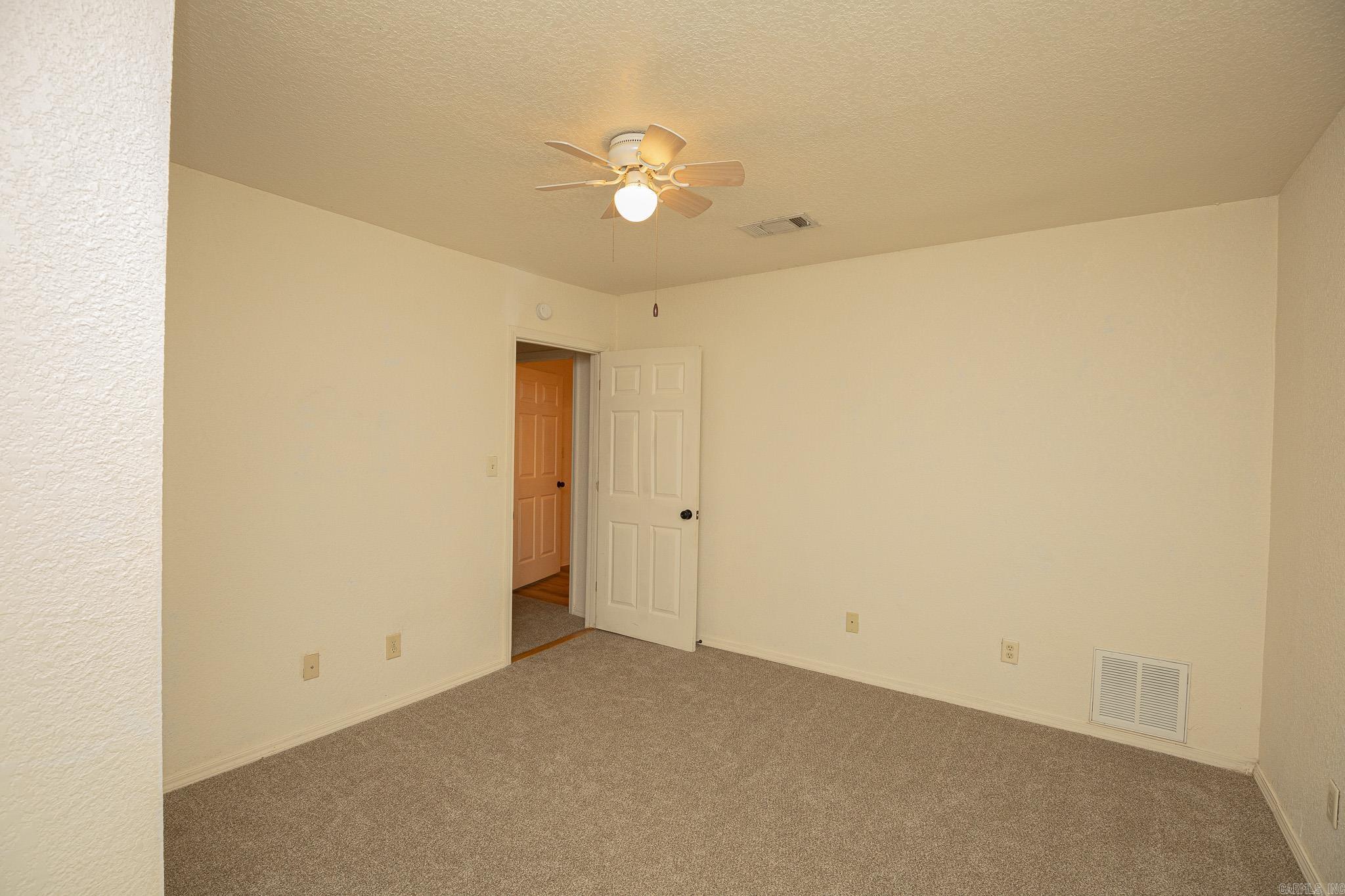 2608 Timberlake Dr Property Photo 13
