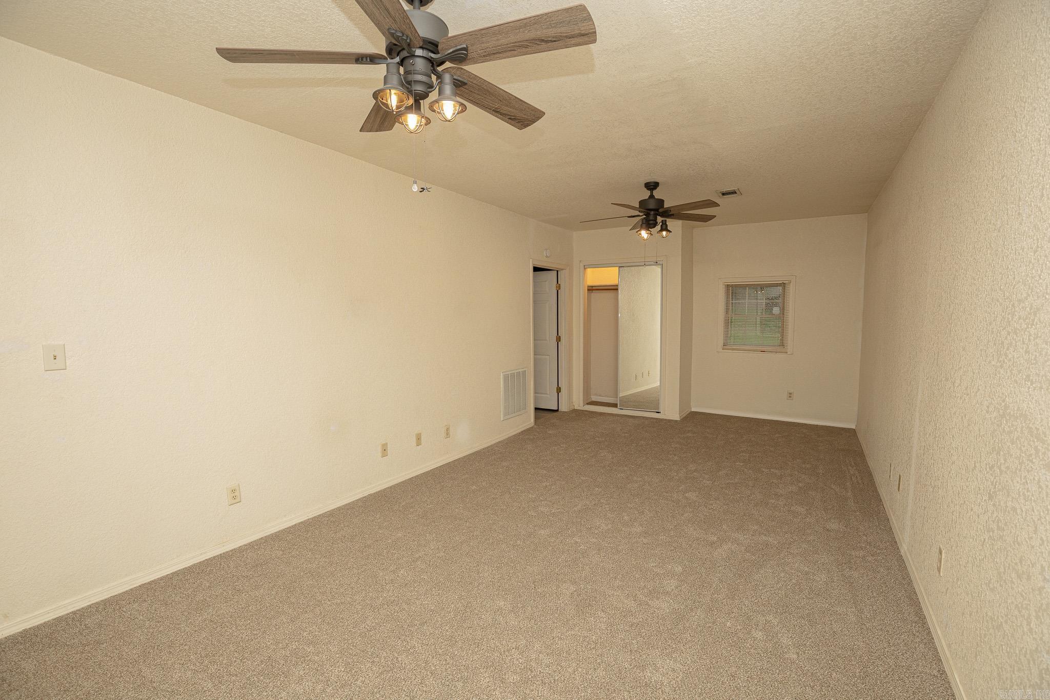 2608 Timberlake Dr Property Photo 15