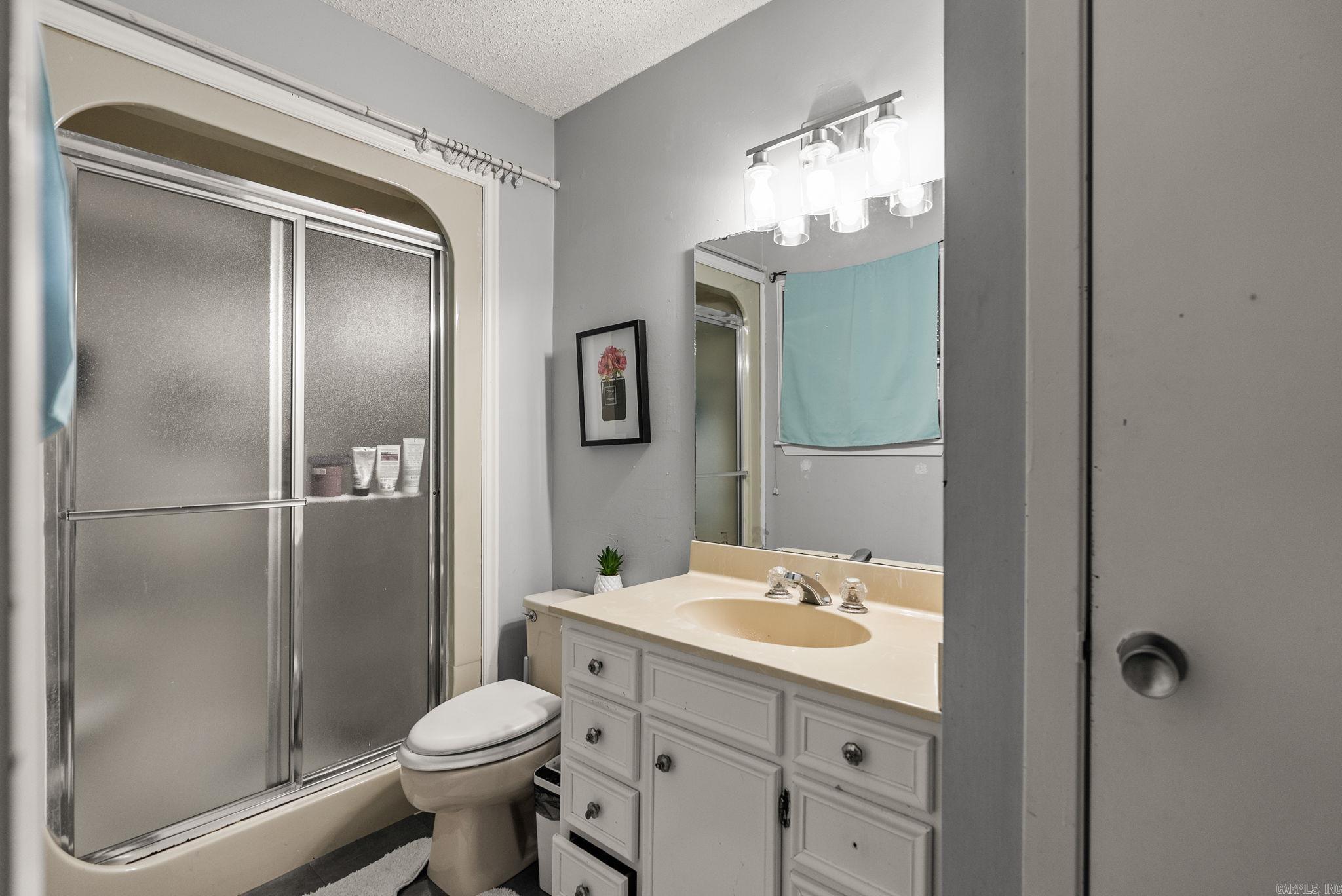 4008 Emerson Drive Property Photo 34