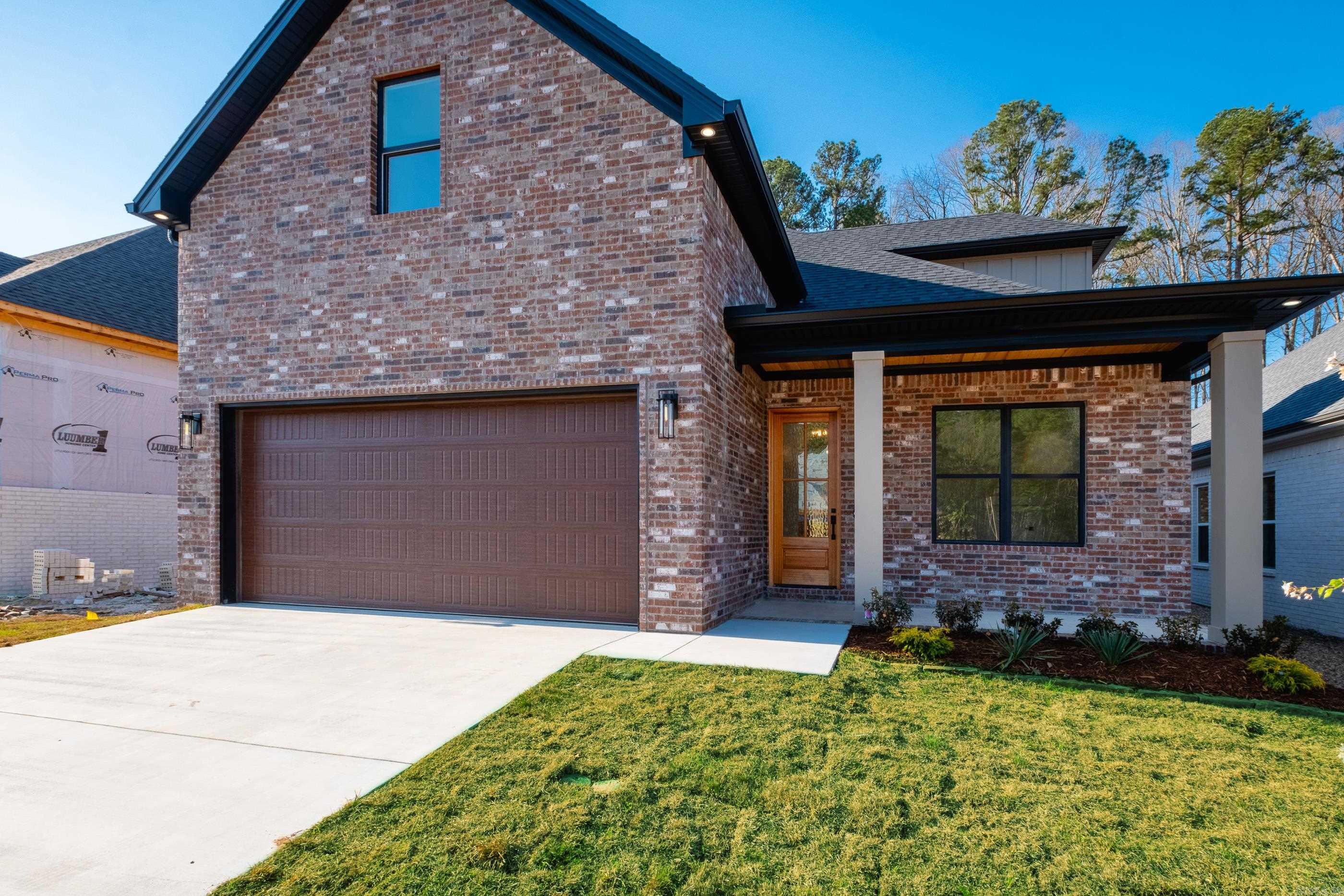 131 Kinley Loop Property Photo 1