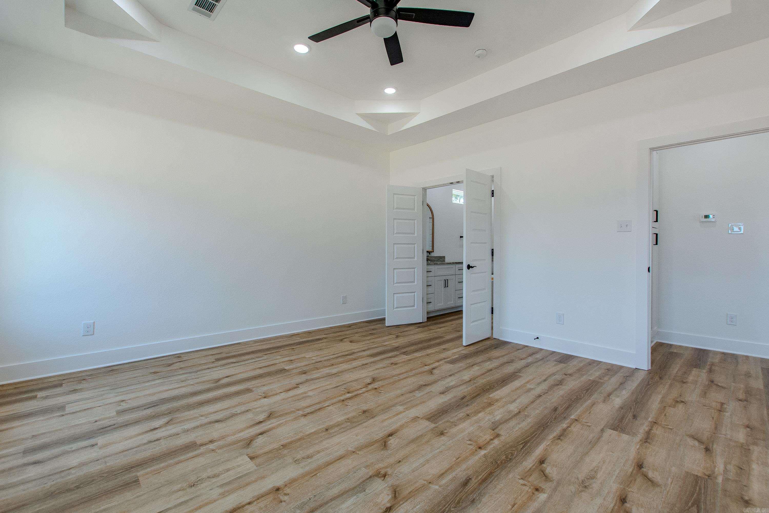 912 Conrad Cove Property Photo 28