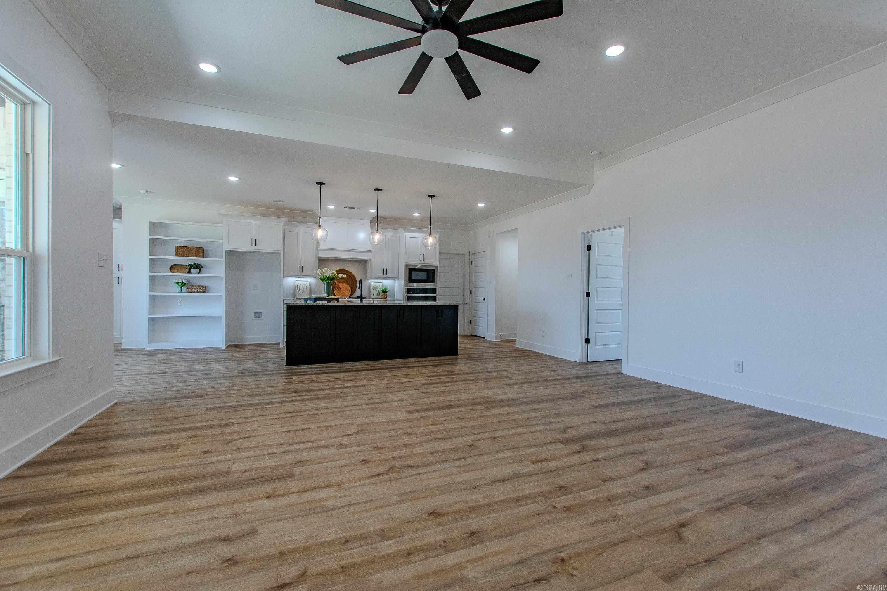 912 Conrad Cove Property Photo 38