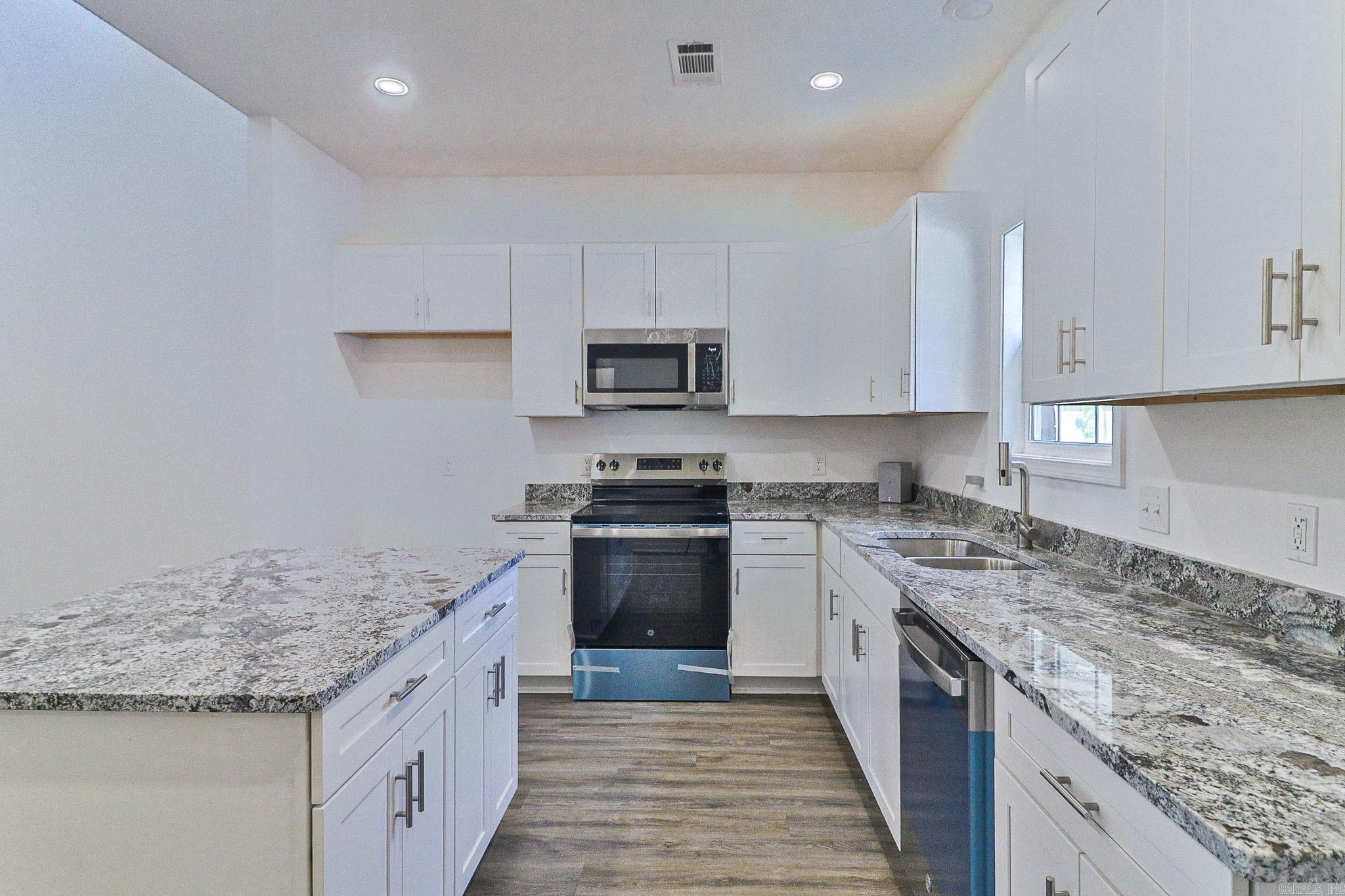 3101 Olivia Court Property Photo 15