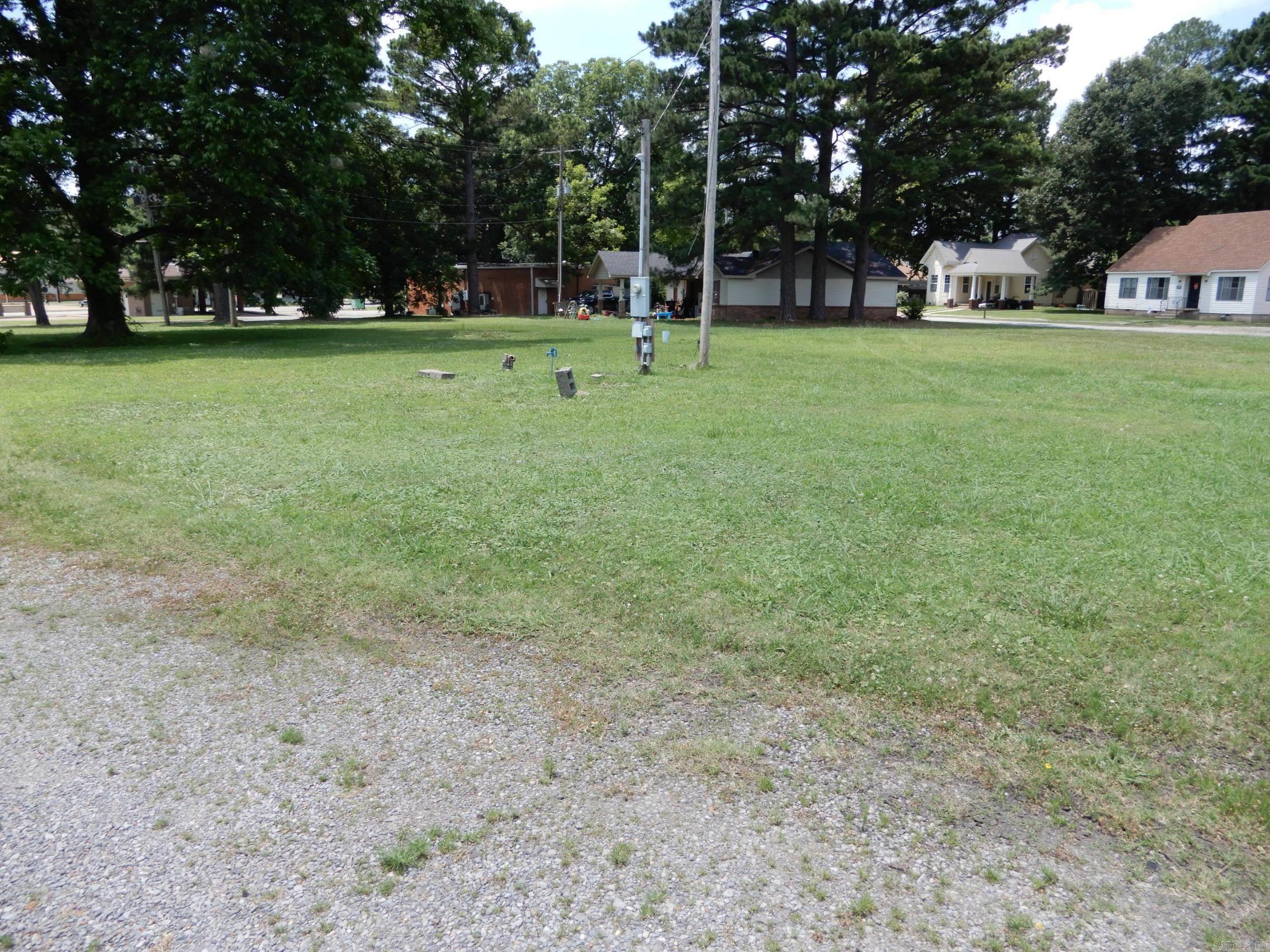 000 Hwy 367 Property Photo 3