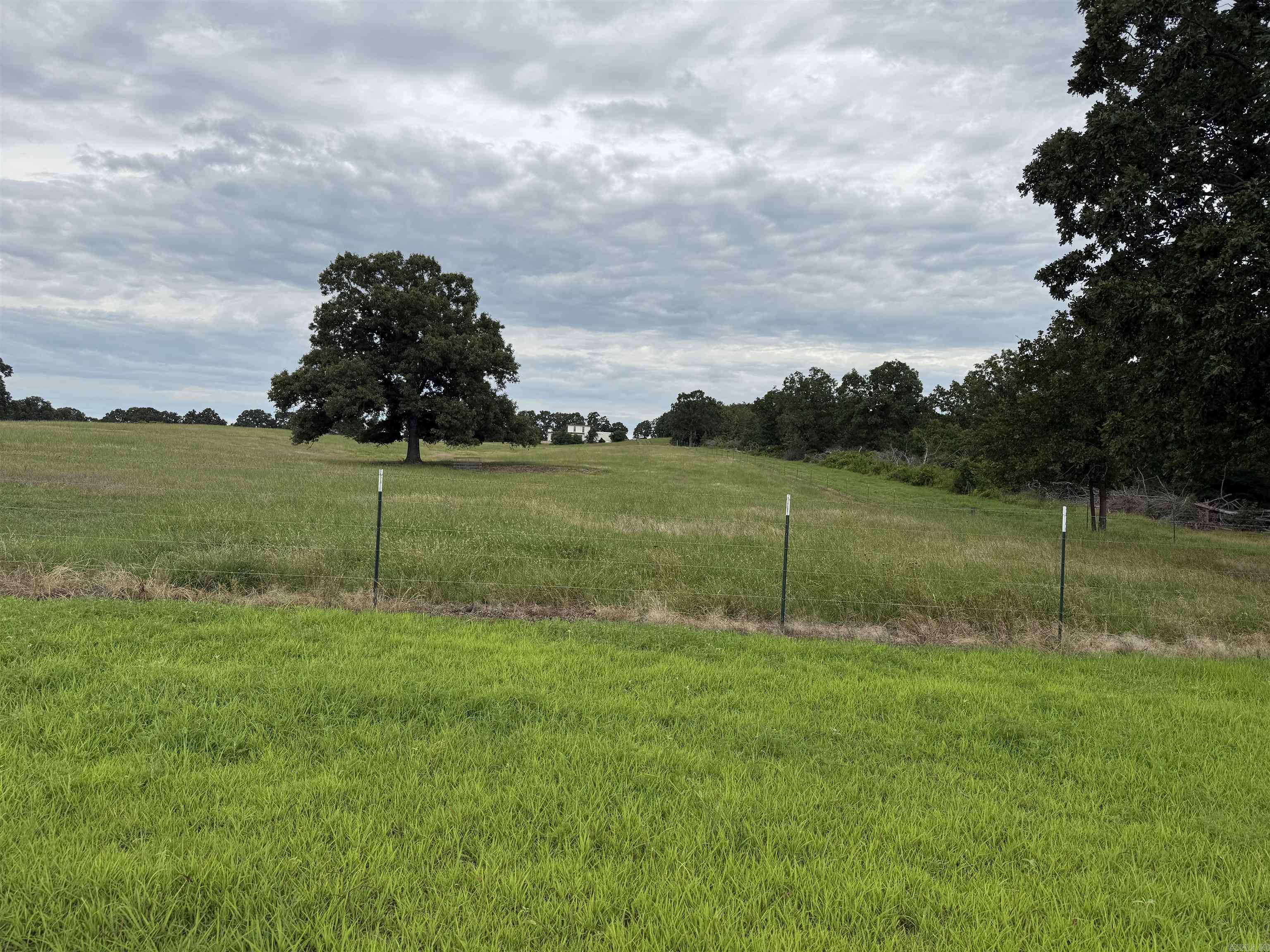 801 Fox Den Road Property Photo 22