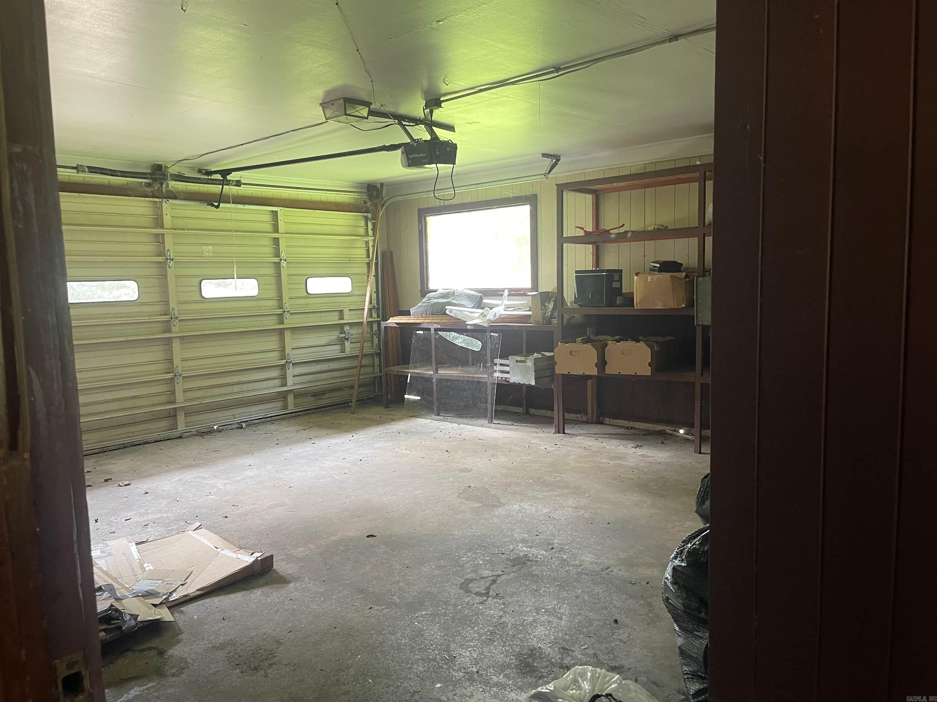 121 S Seventh Street Property Photo 27