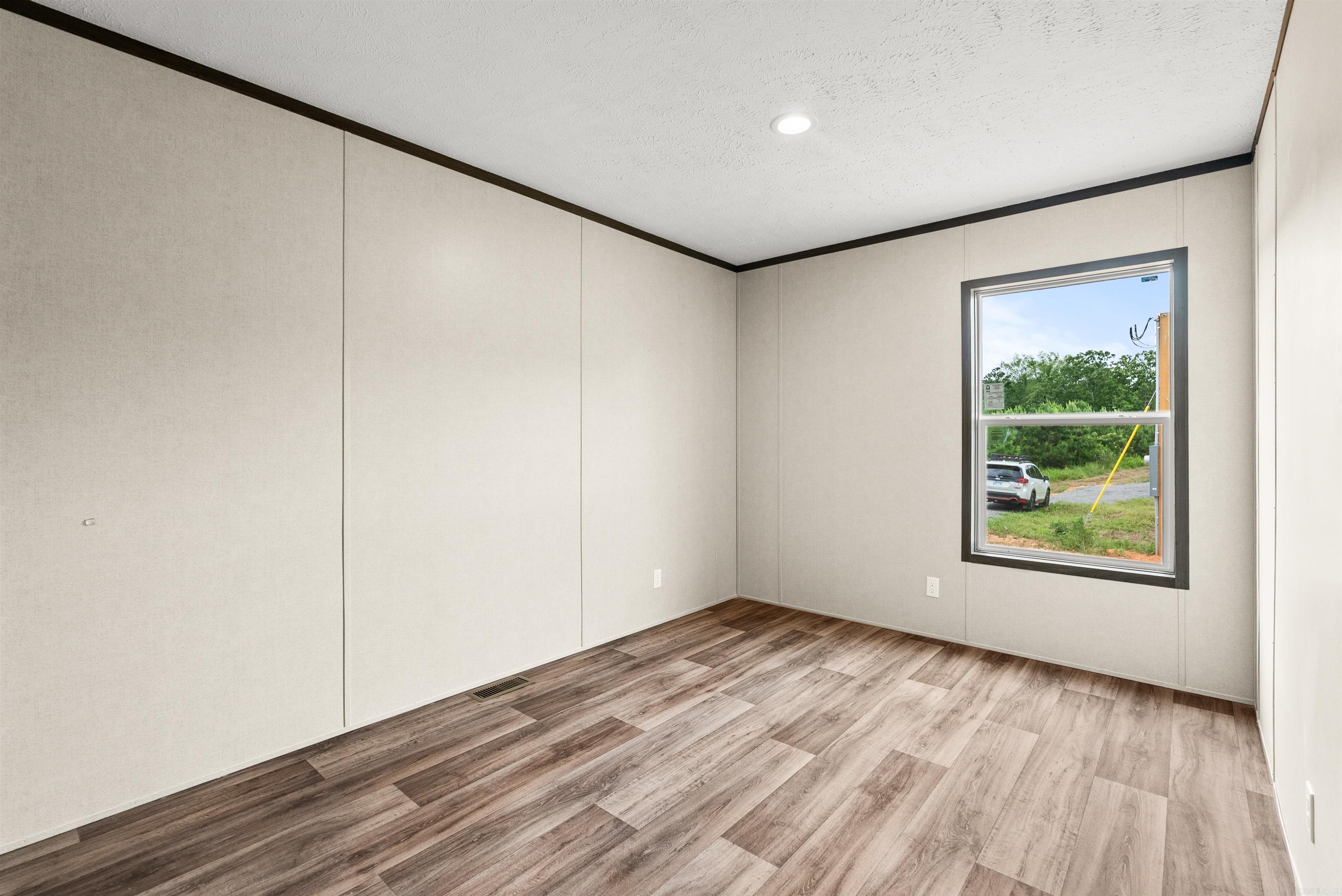 49 Hall Drive Property Photo 20