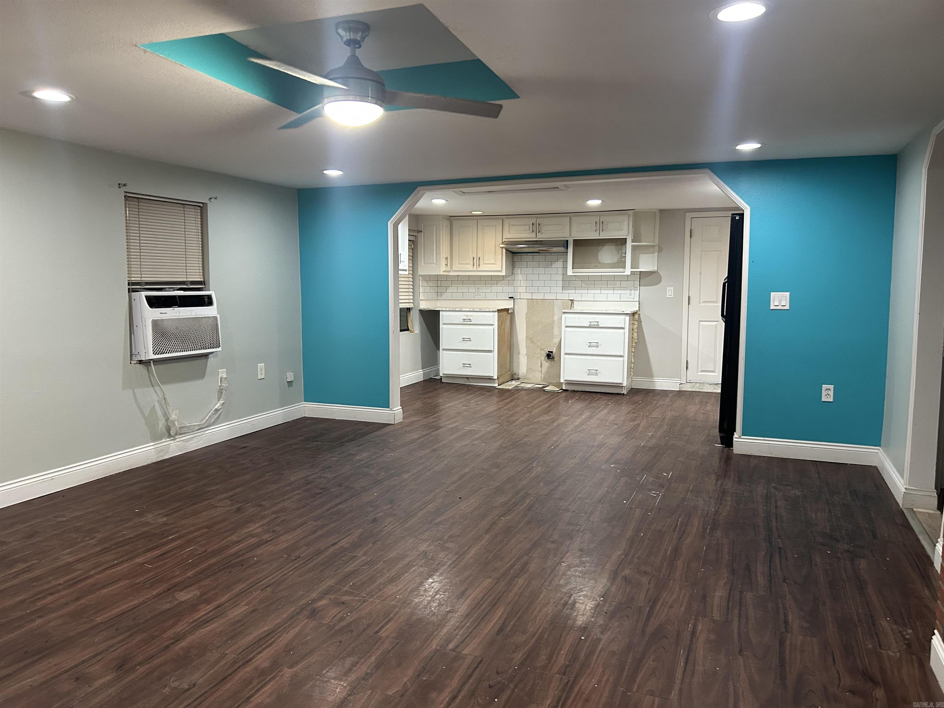 1315 Cedar Street Property Photo 3