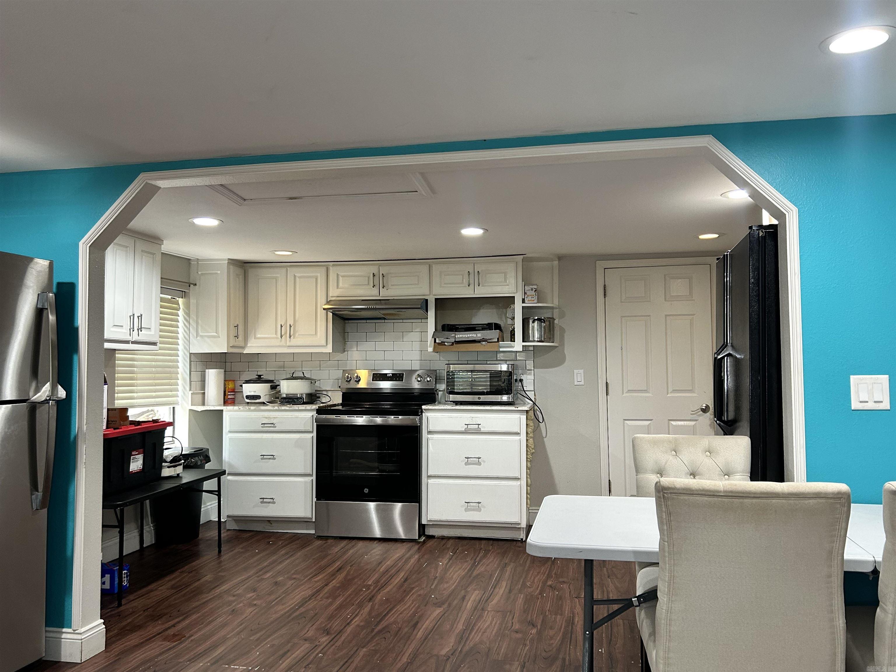 1315 Cedar Street Property Photo 4