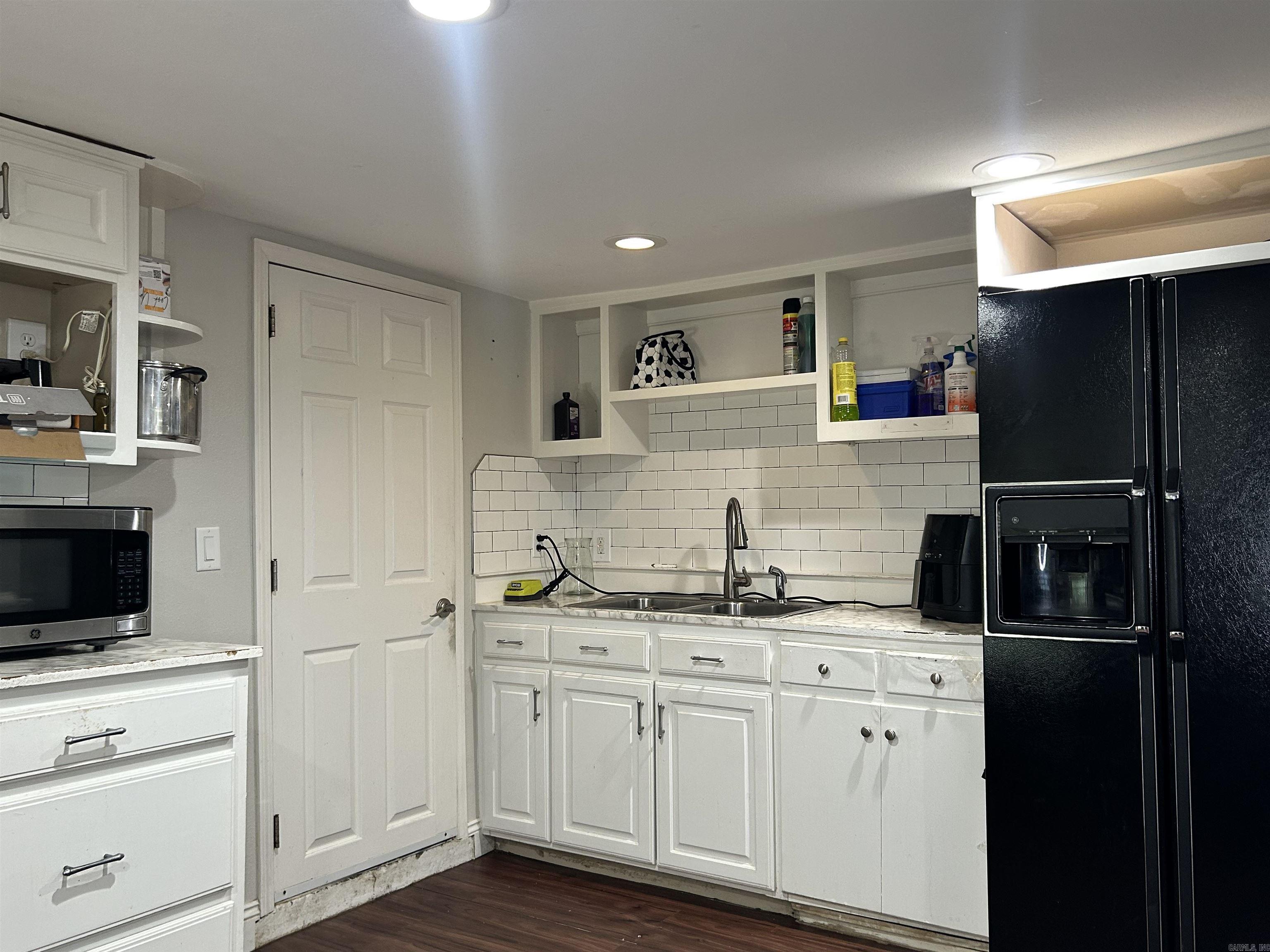1315 Cedar Street Property Photo 5