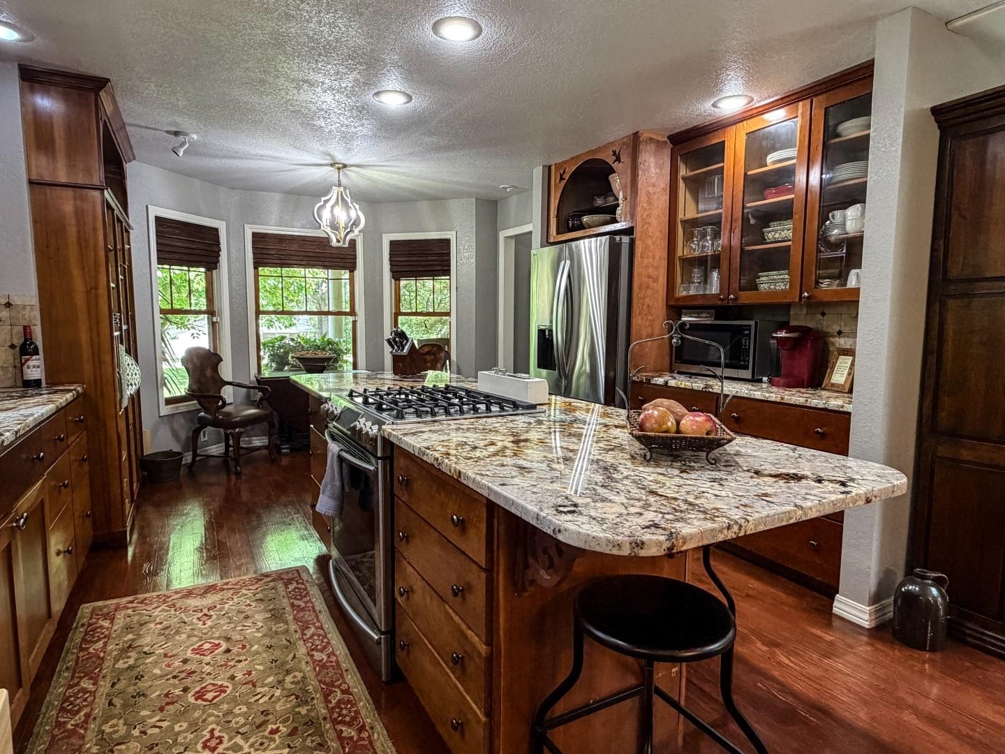 15 Wanda Circle Property Photo 8