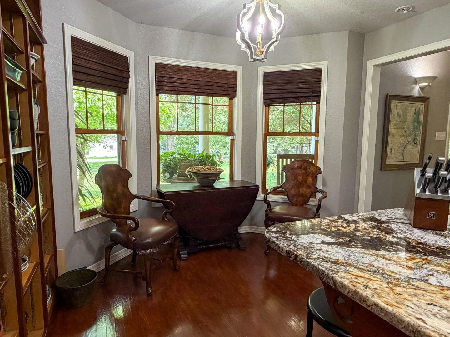 15 Wanda Circle Property Photo 9