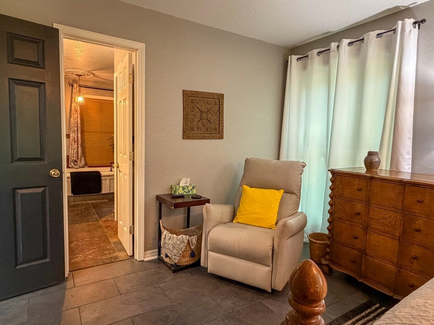 15 Wanda Circle Property Photo 13