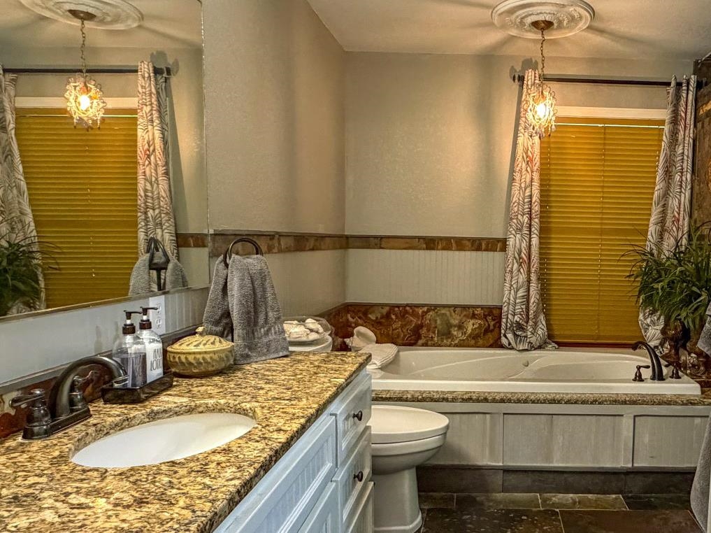 15 Wanda Circle Property Photo 14