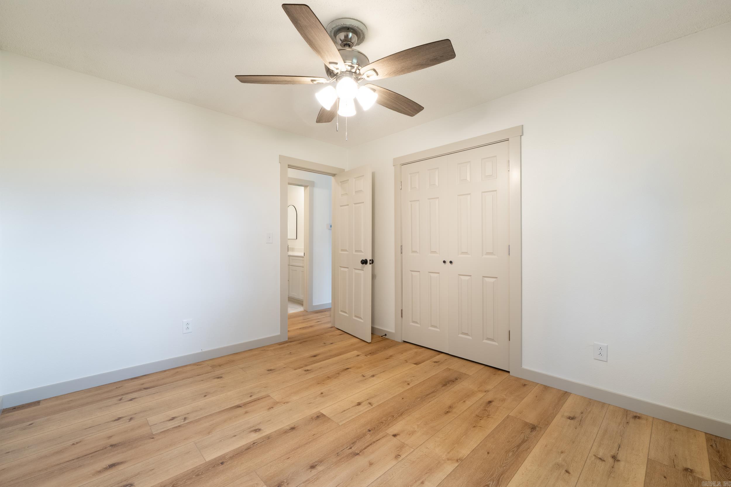 1 Lakeview Cir Property Photo 8