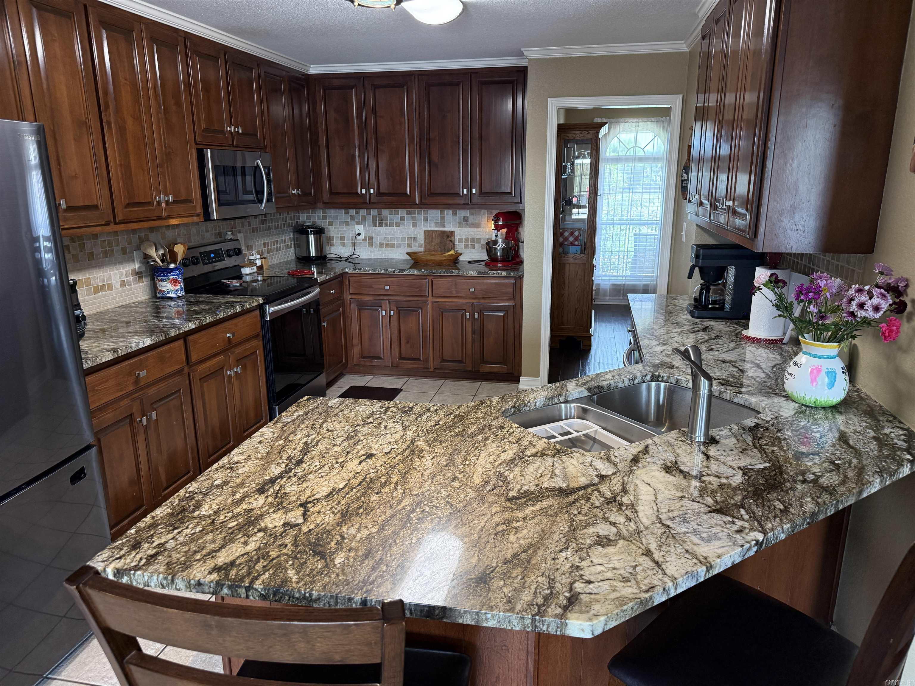 2707 Ashley Drive Property Photo 10