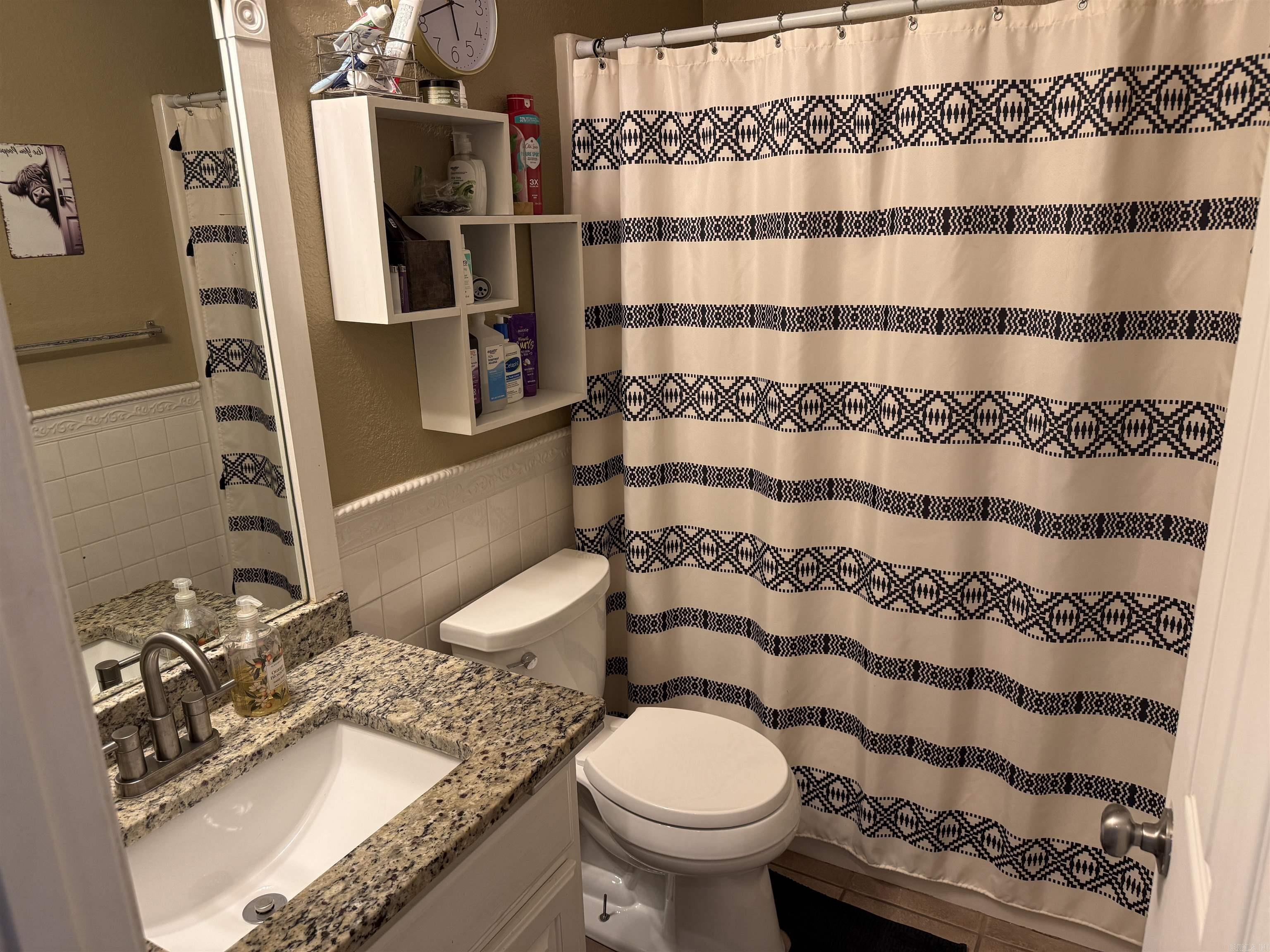 2707 Ashley Drive Property Photo 15