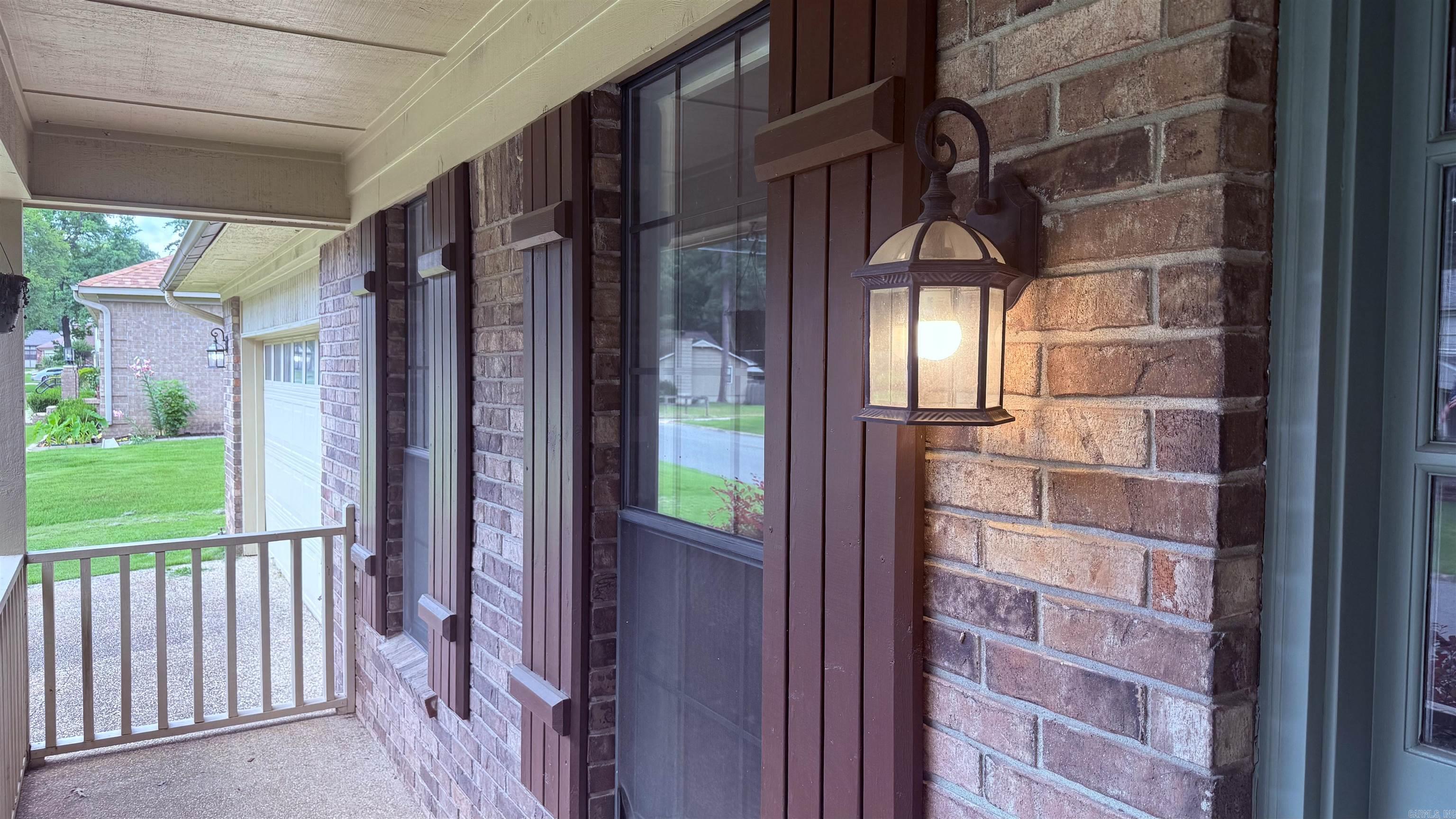17 Laver Circle Property Photo 6
