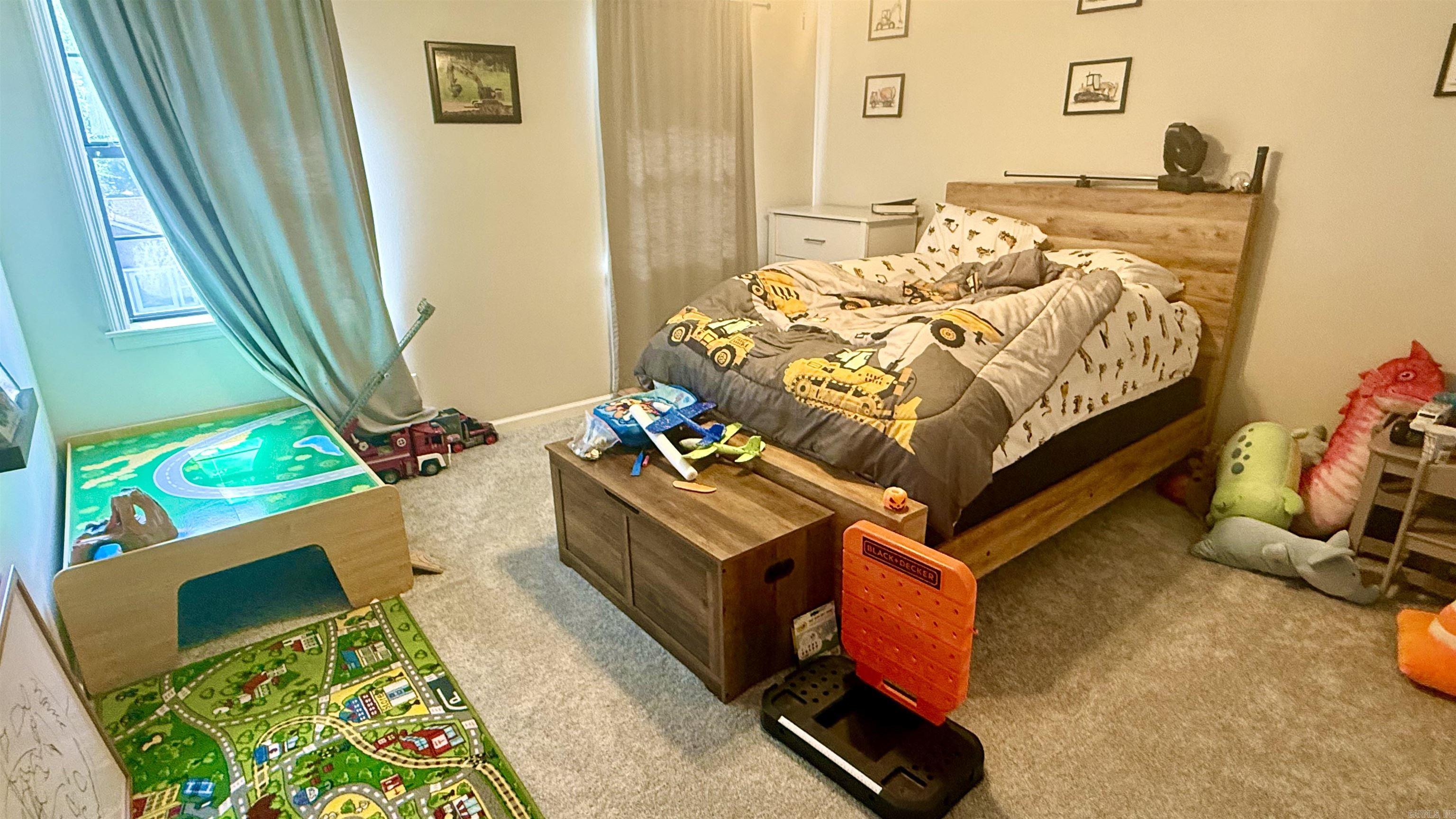 17 Laver Circle Property Photo 18