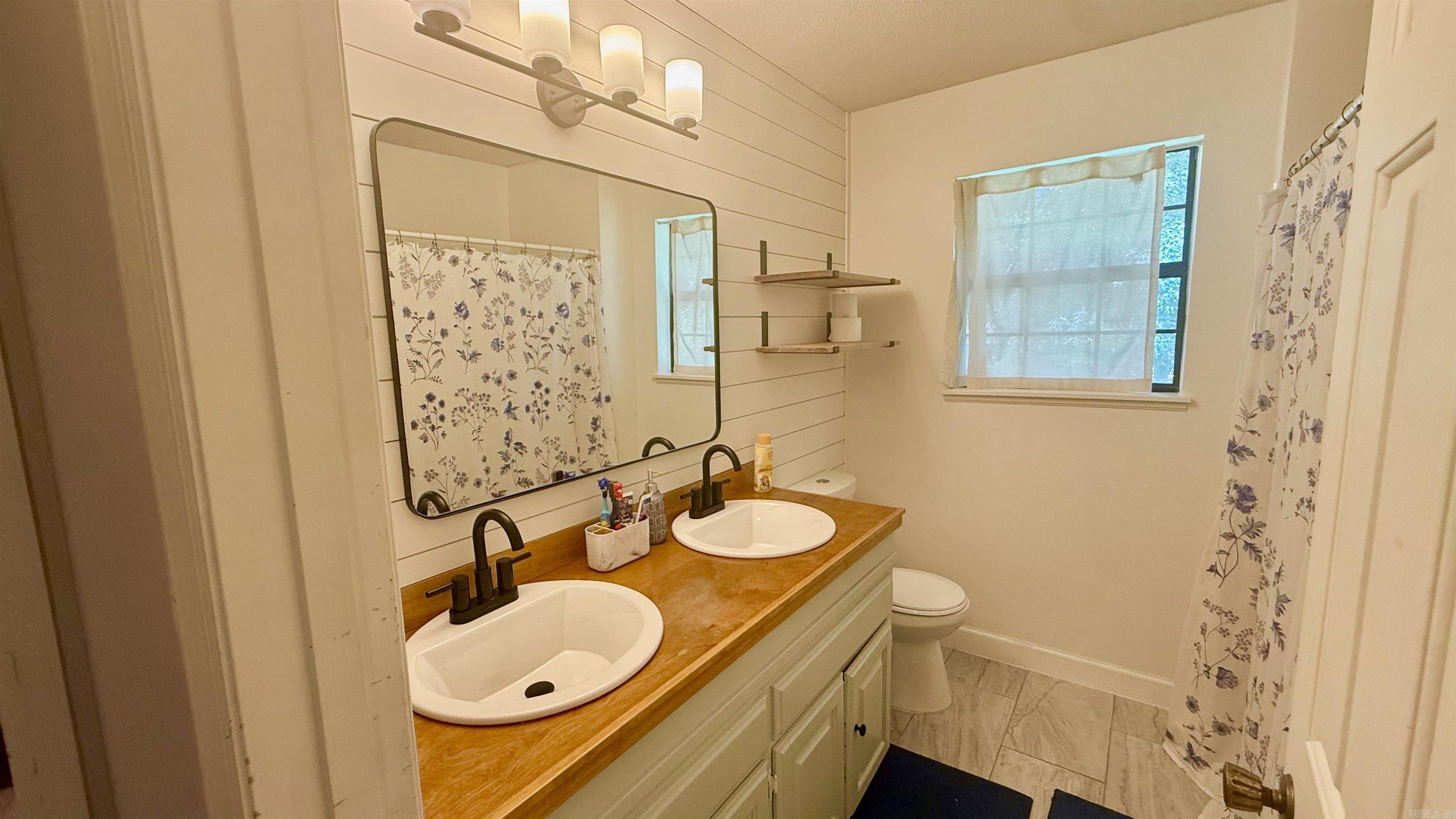 17 Laver Circle Property Photo 19
