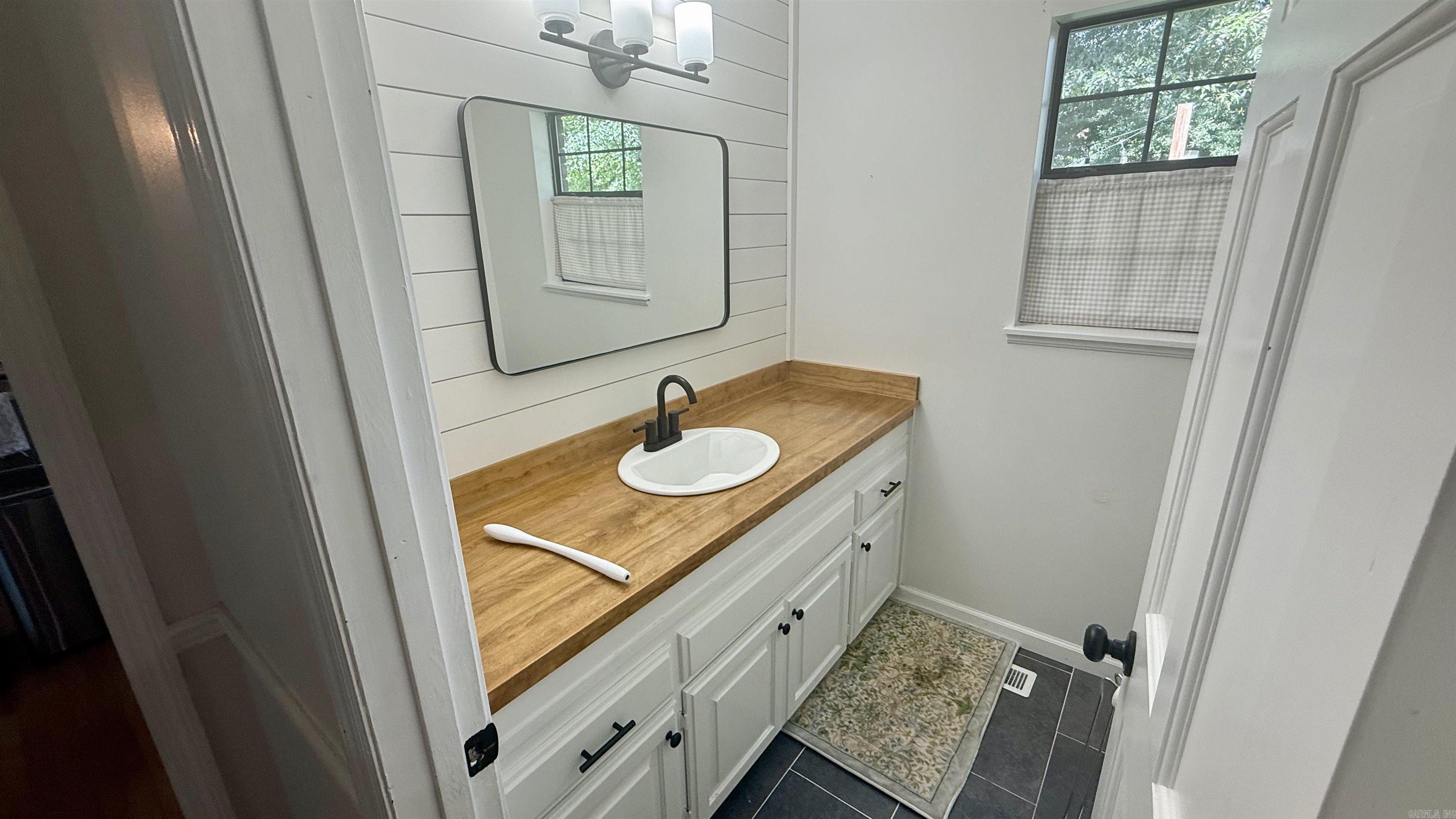 17 Laver Circle Property Photo 21