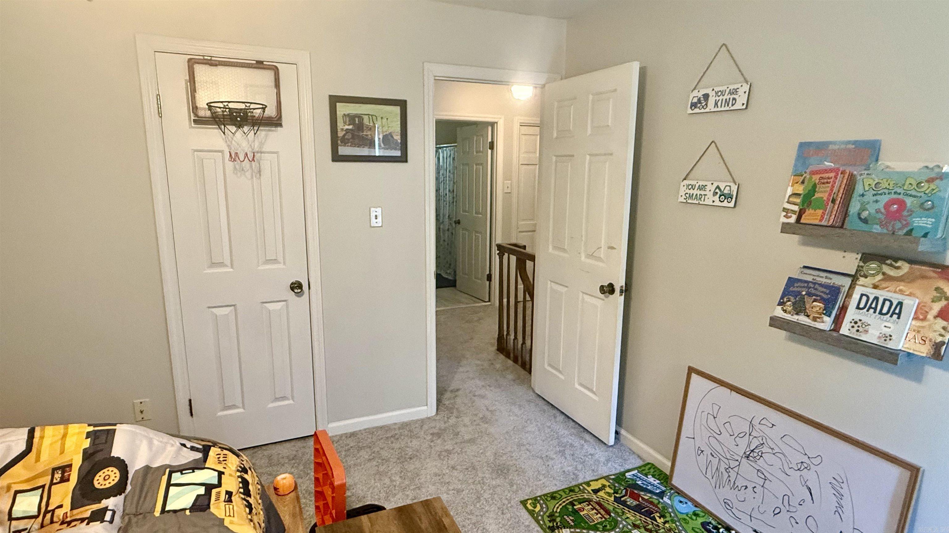17 Laver Circle Property Photo 22
