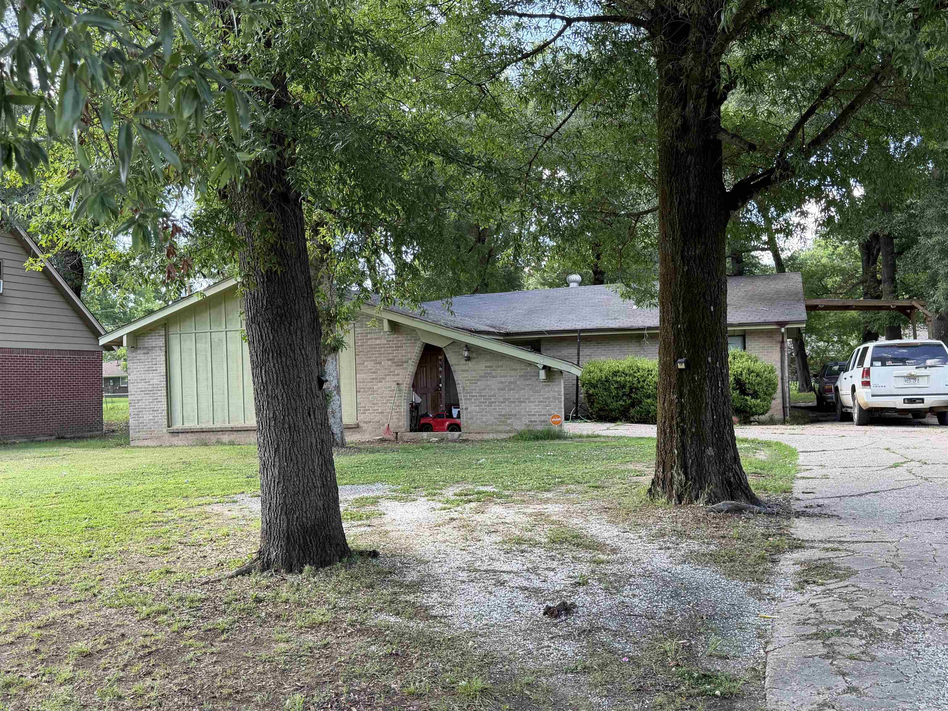 19 Jackson Property Photo 1