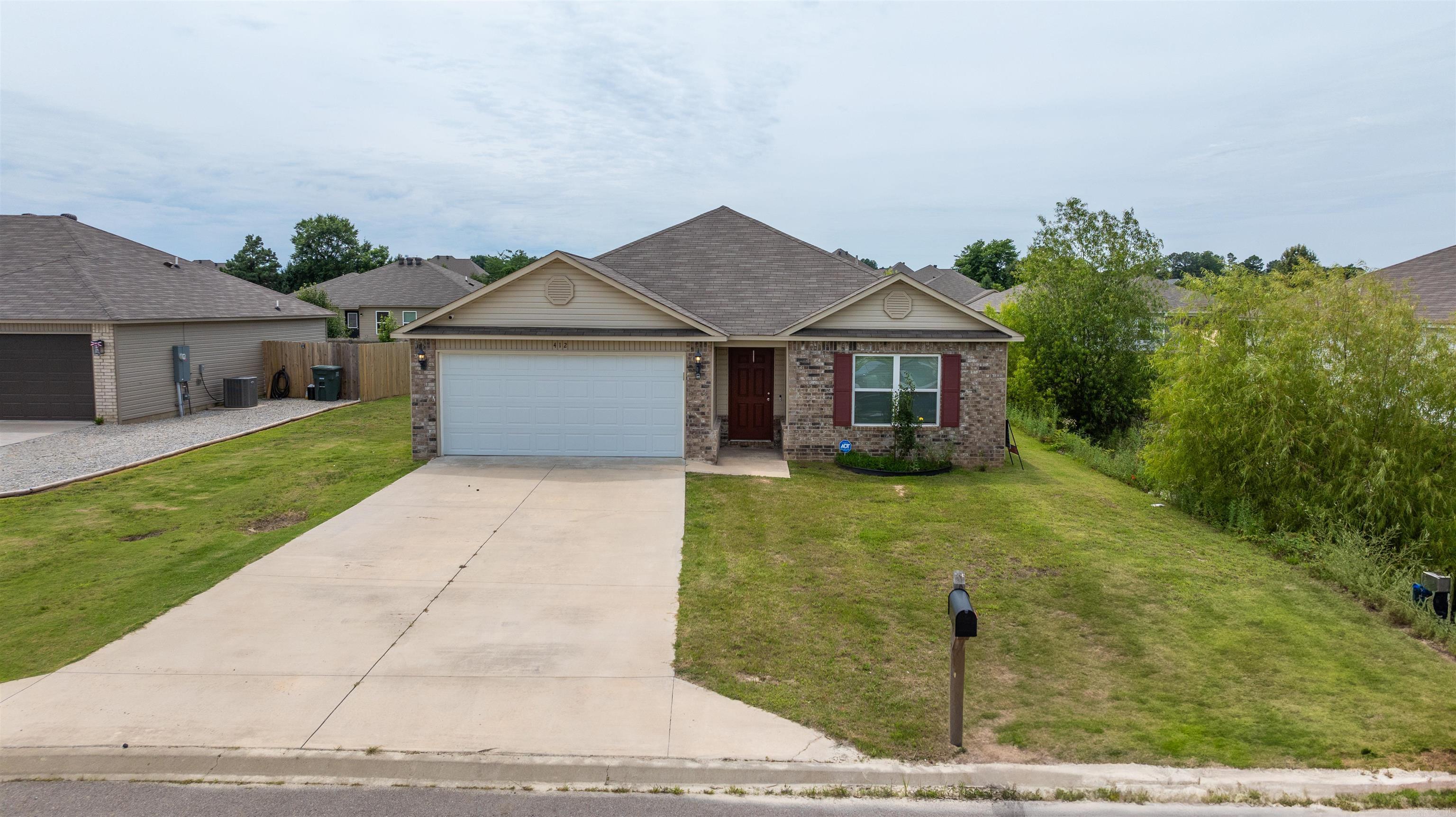 412 Harper Drive Property Photo 1