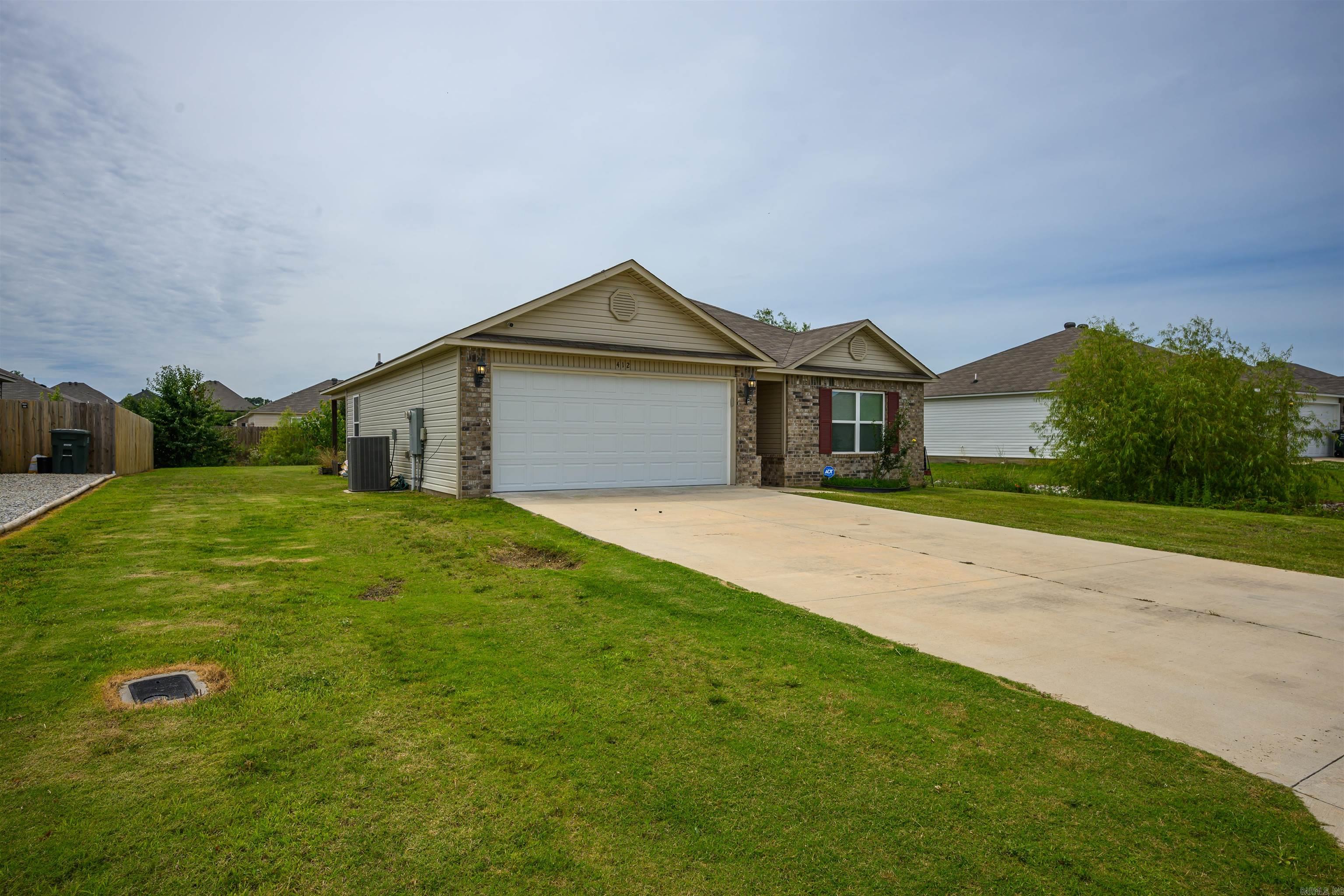 412 Harper Drive Property Photo 2
