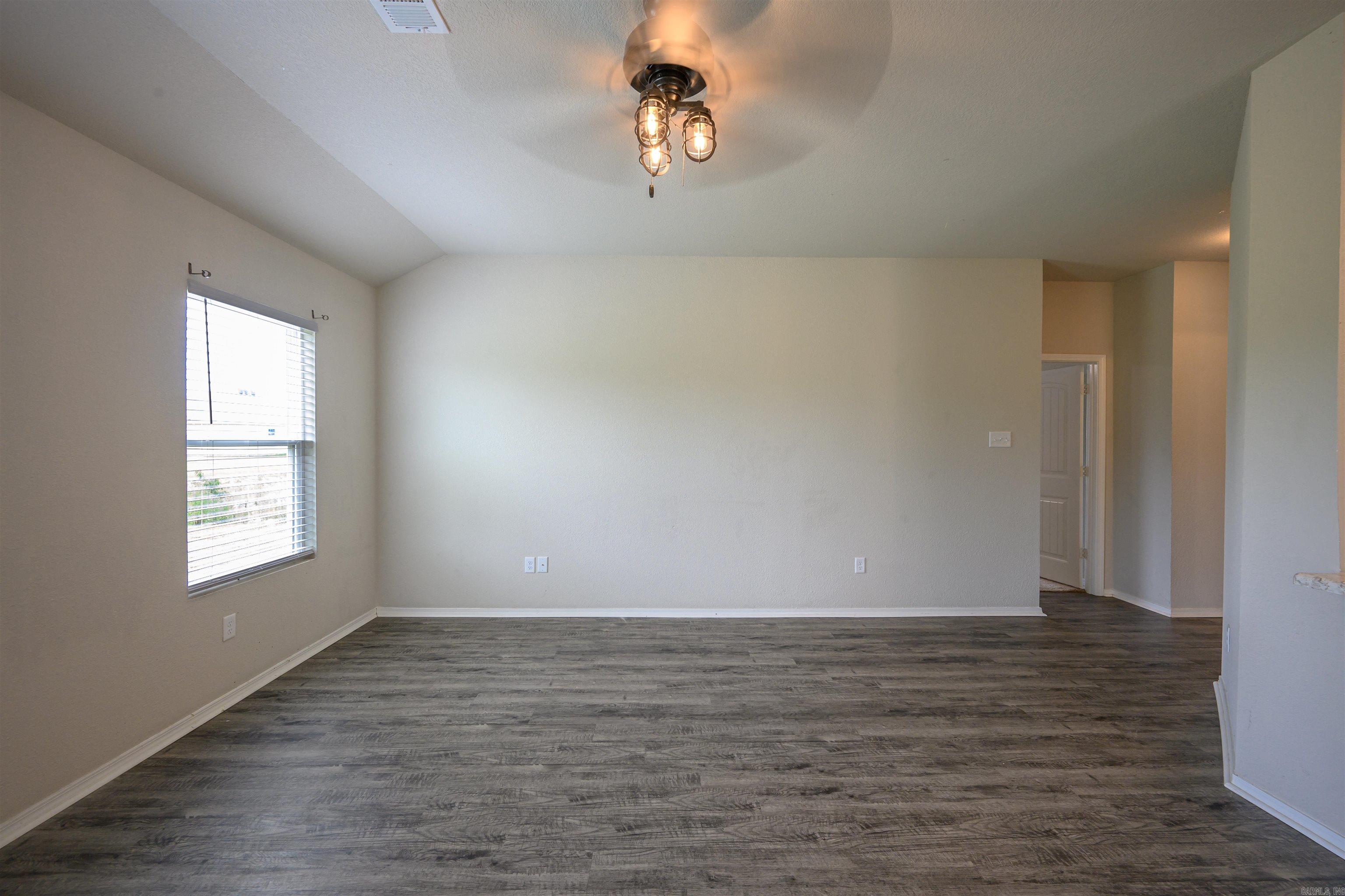 412 Harper Drive Property Photo 9