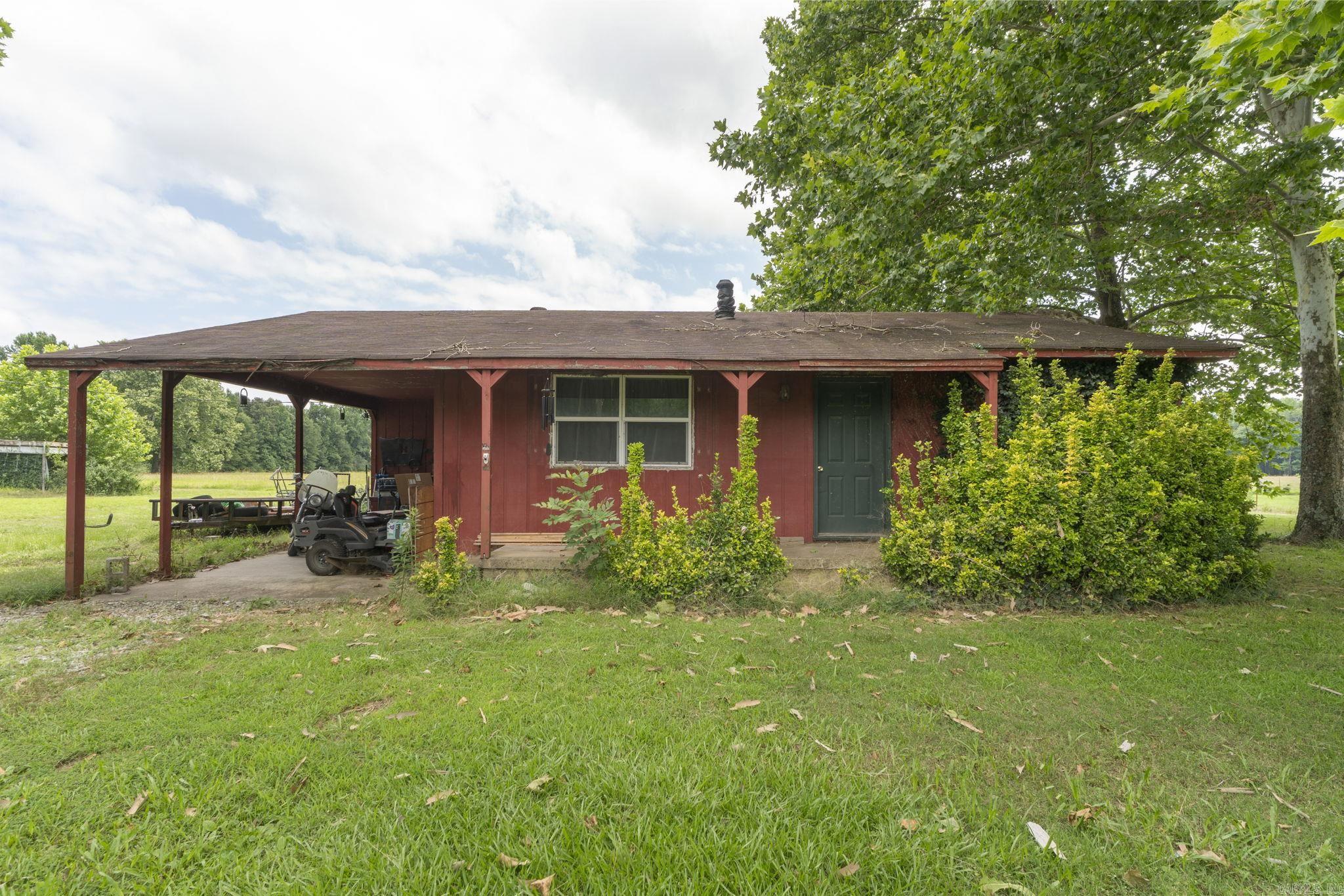319 Wagon Train Road Property Photo 1