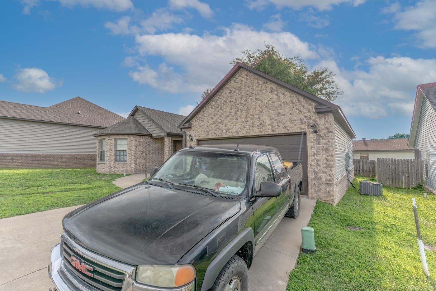 5 Ashcraft Court Property Photo 3