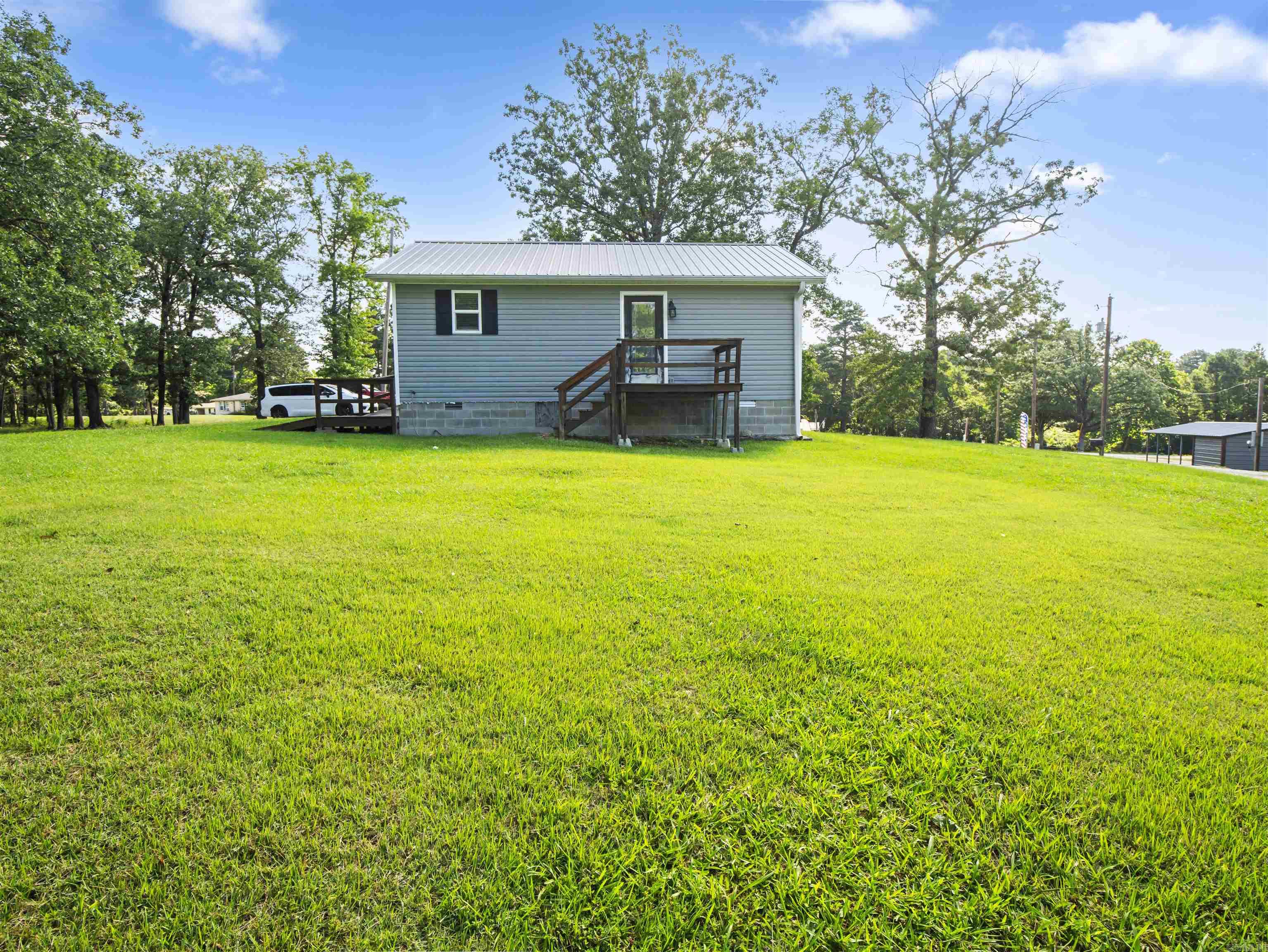 6973 Highway 7 Property Photo 26