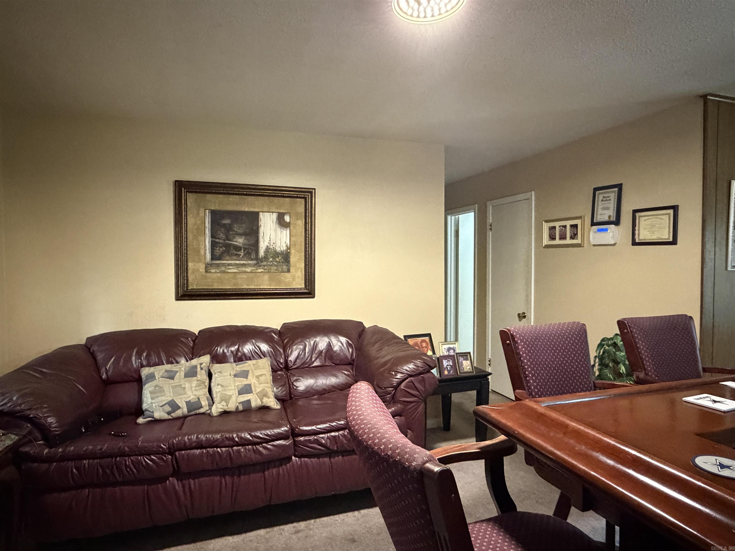 5307 Leawood Property Photo 8