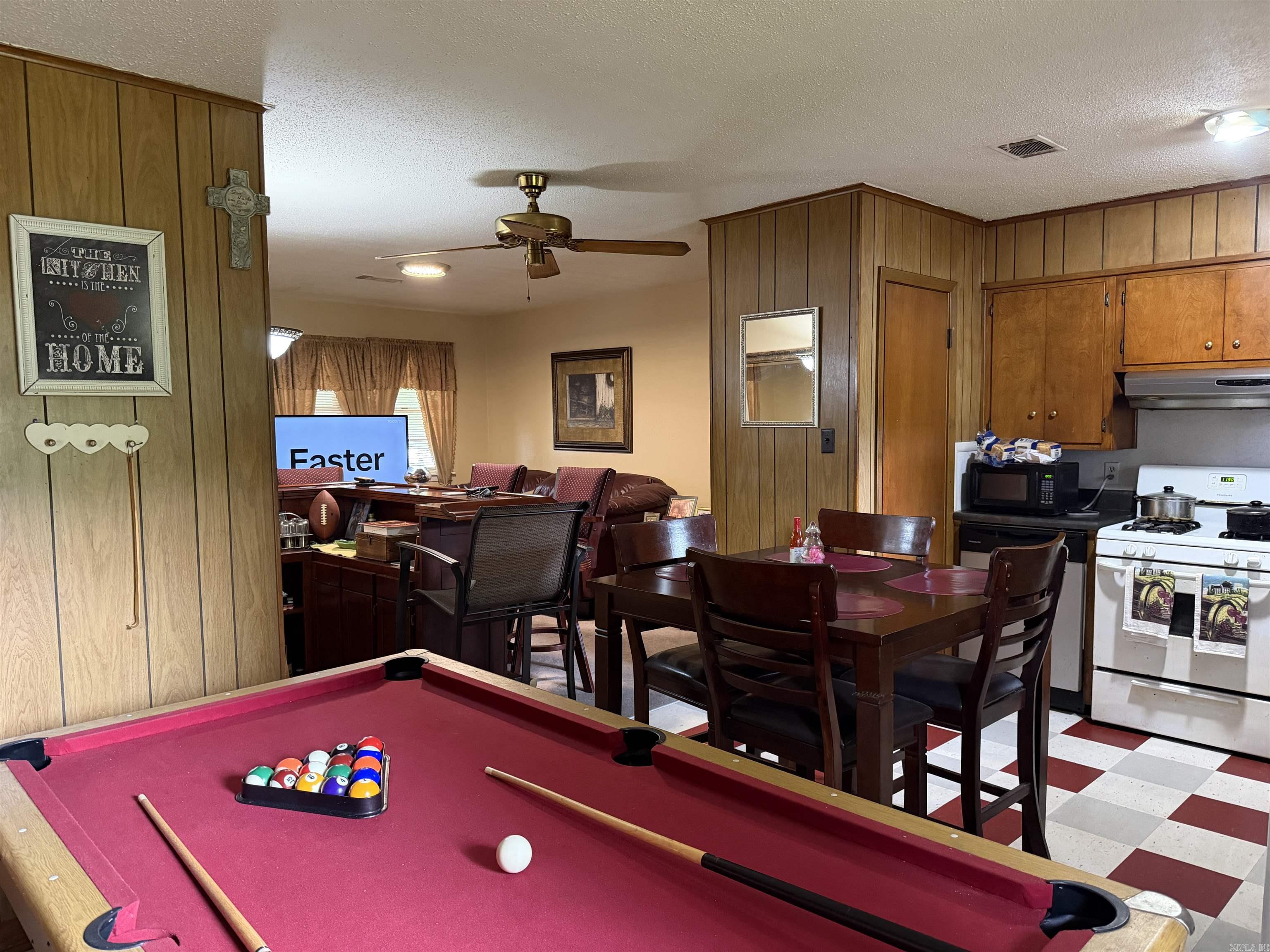 5307 Leawood Property Photo 15