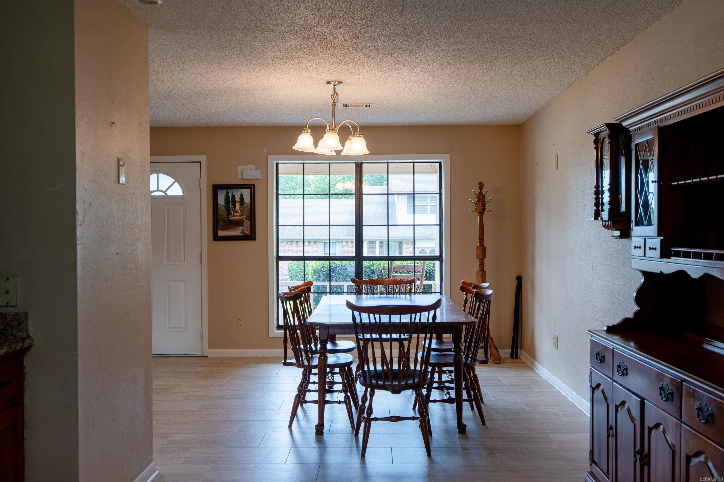 215 Navajo Drive Property Photo 19