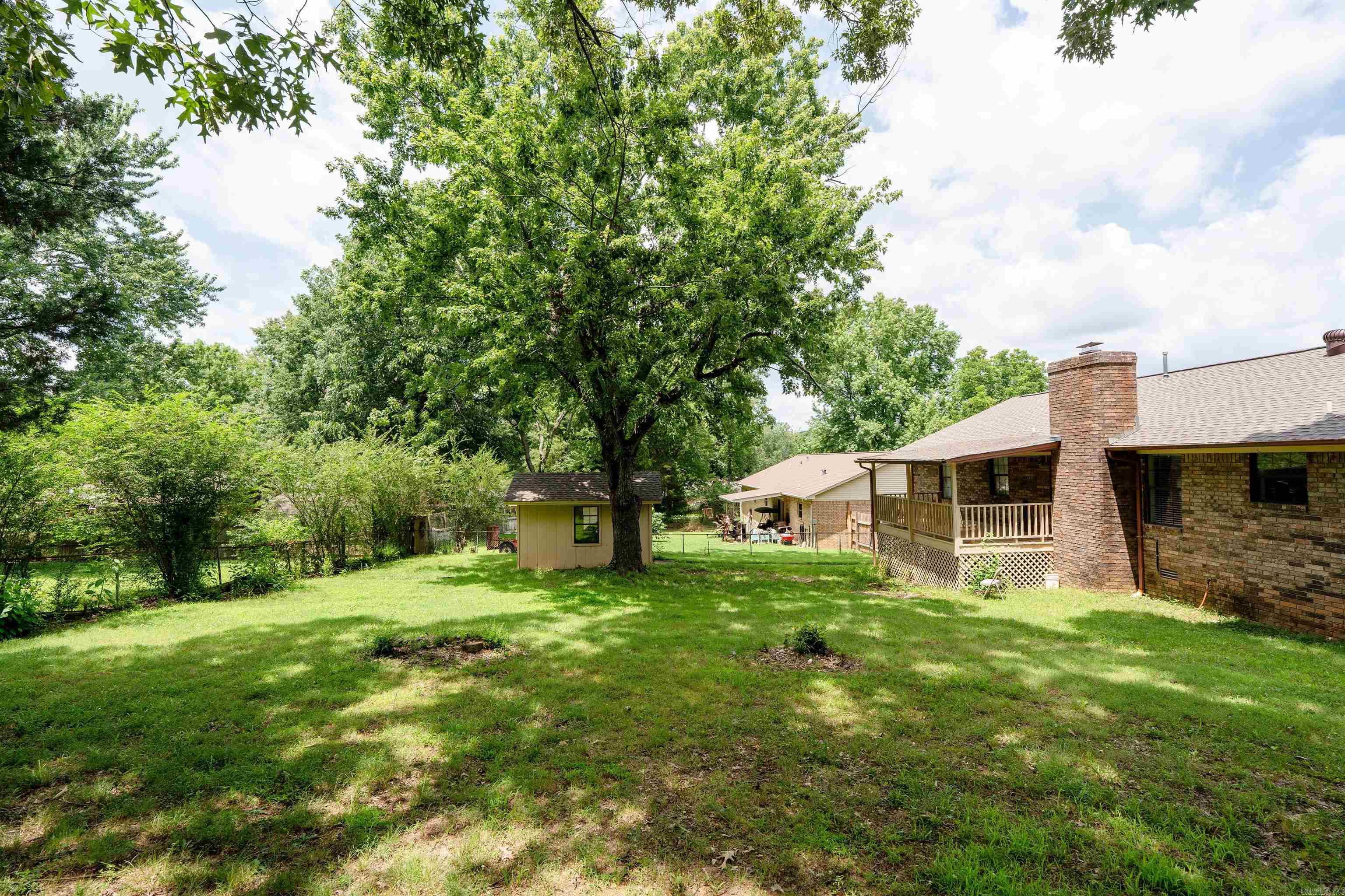 215 Navajo Drive Property Photo 46